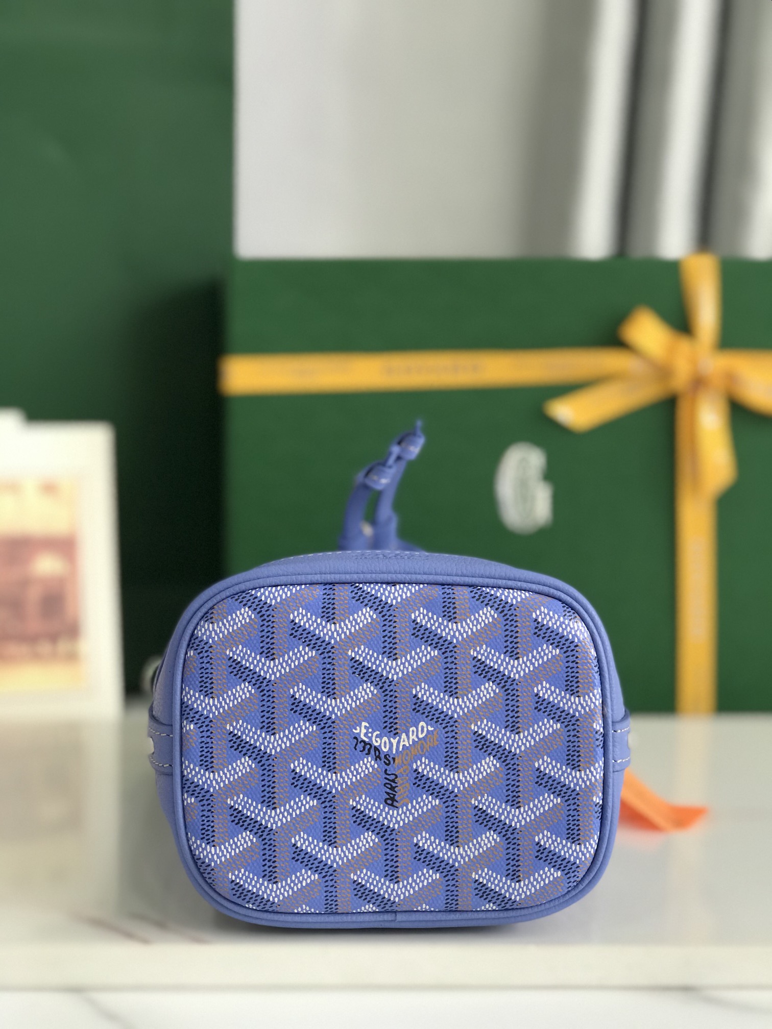    Goyard