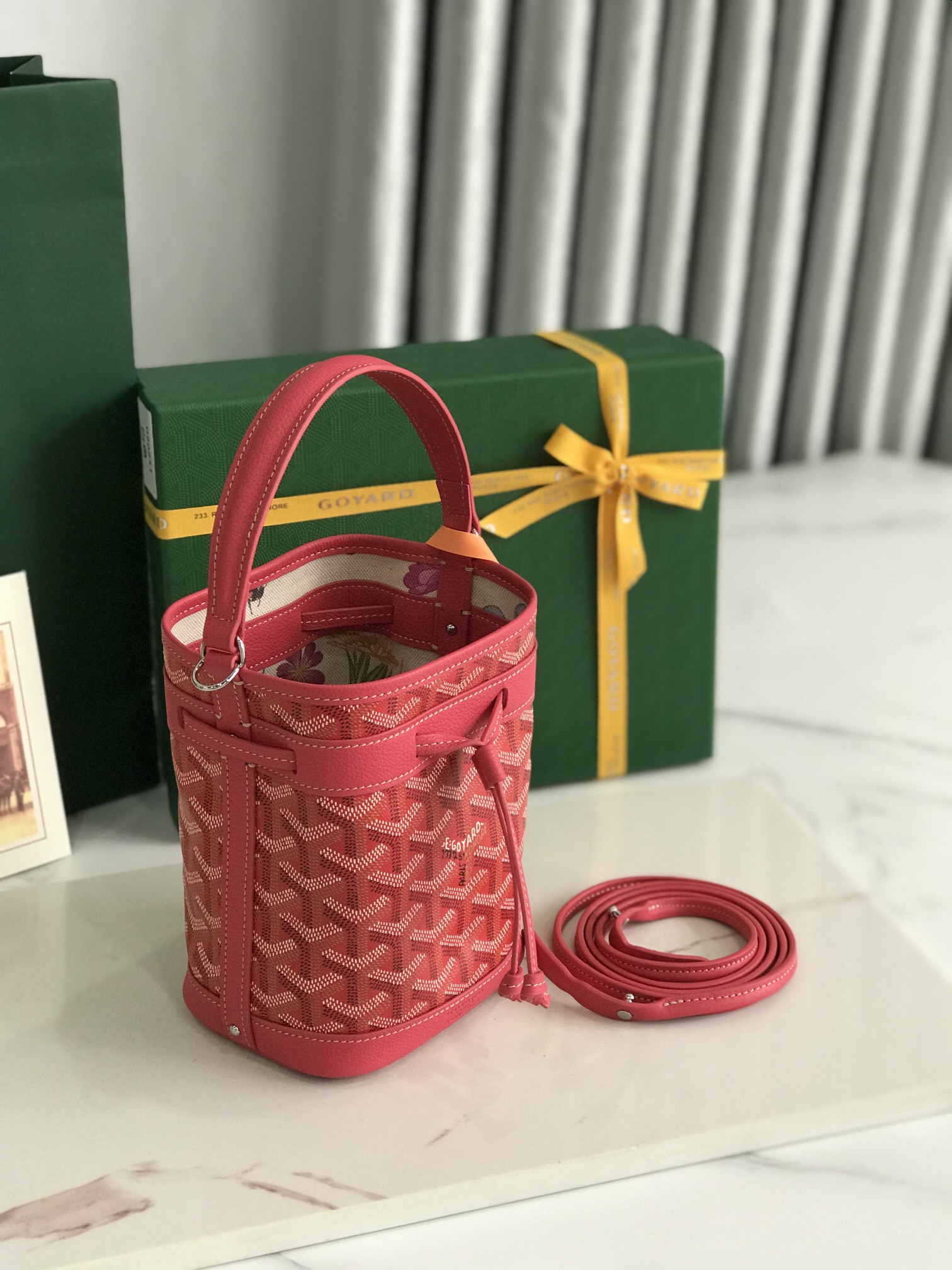    Goyard