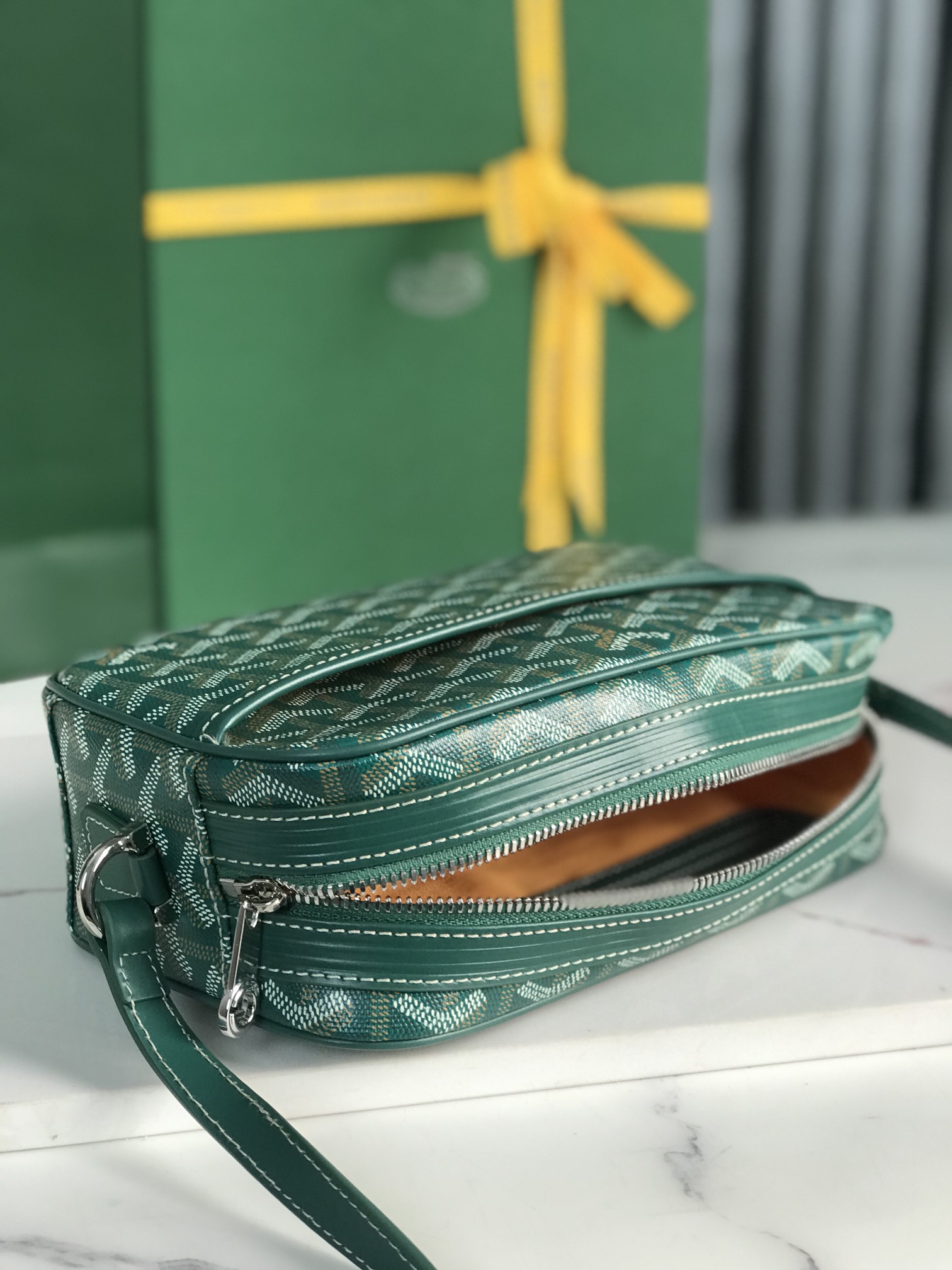  Goyard