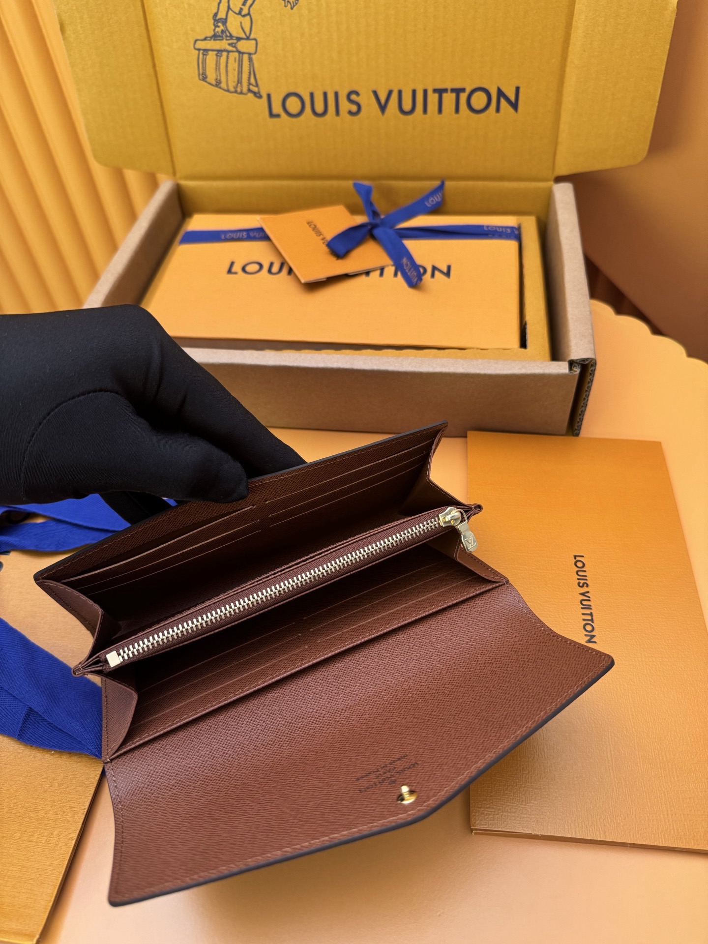 lady wallet