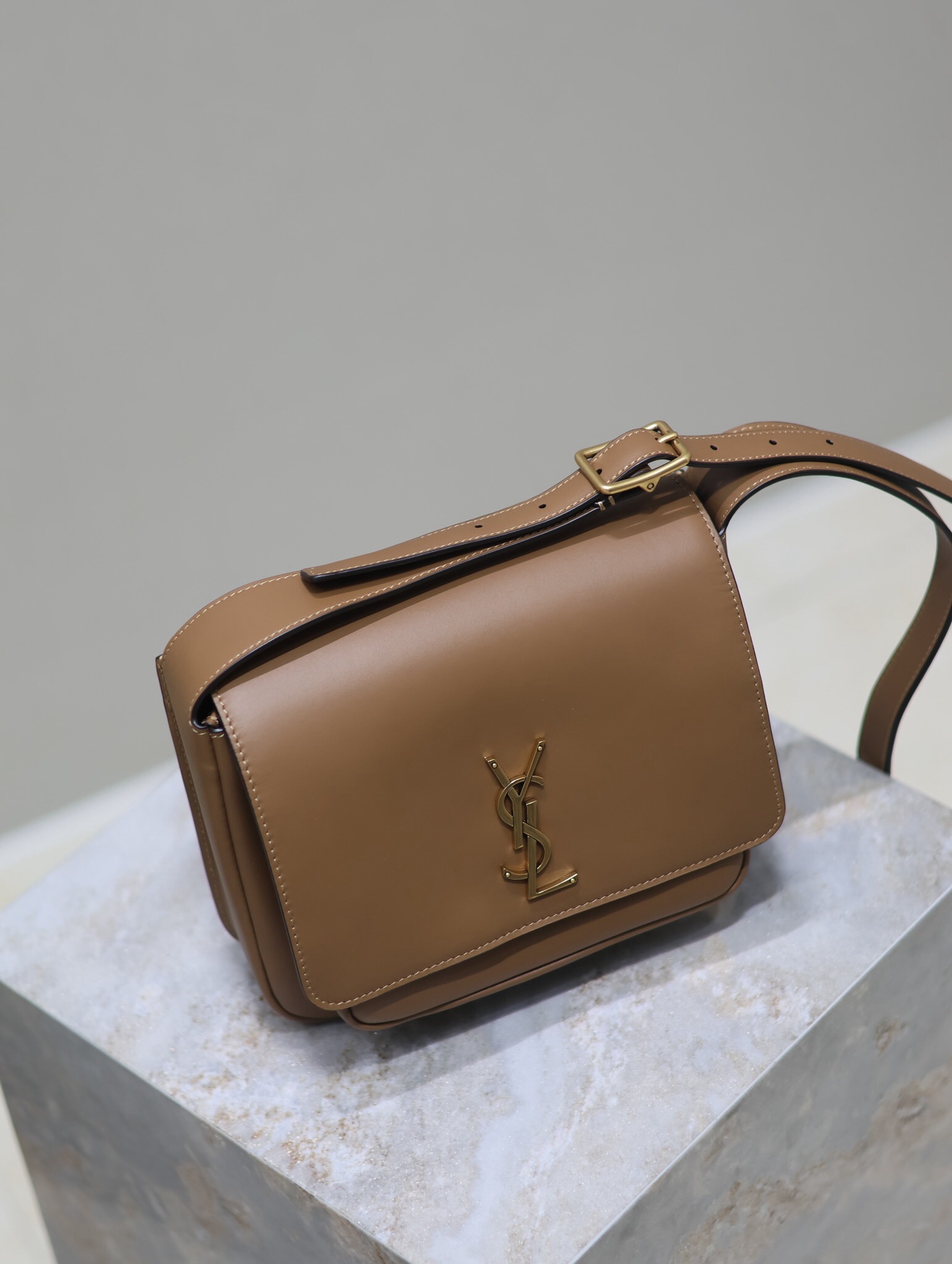 ysl