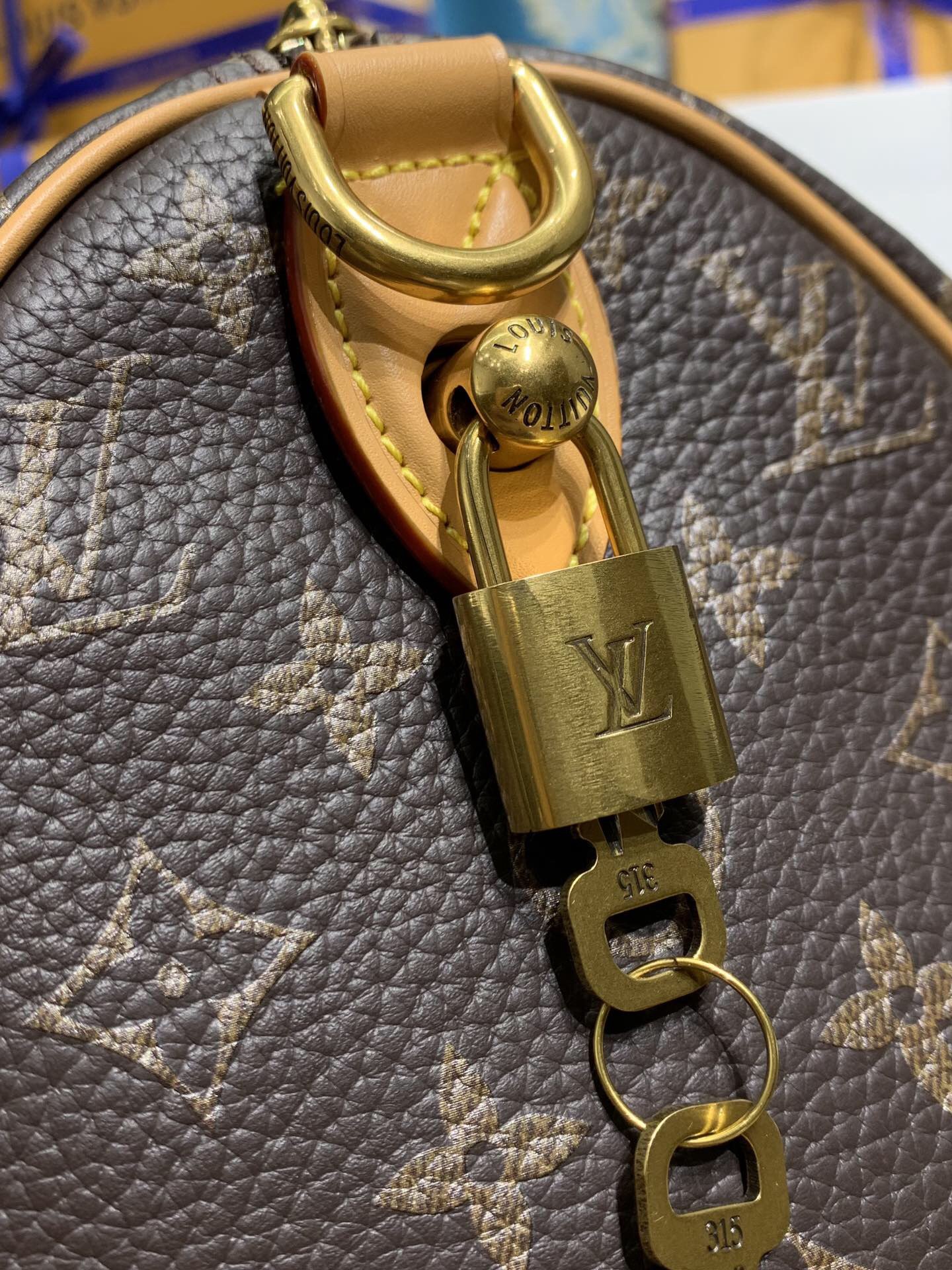 [Men's bag