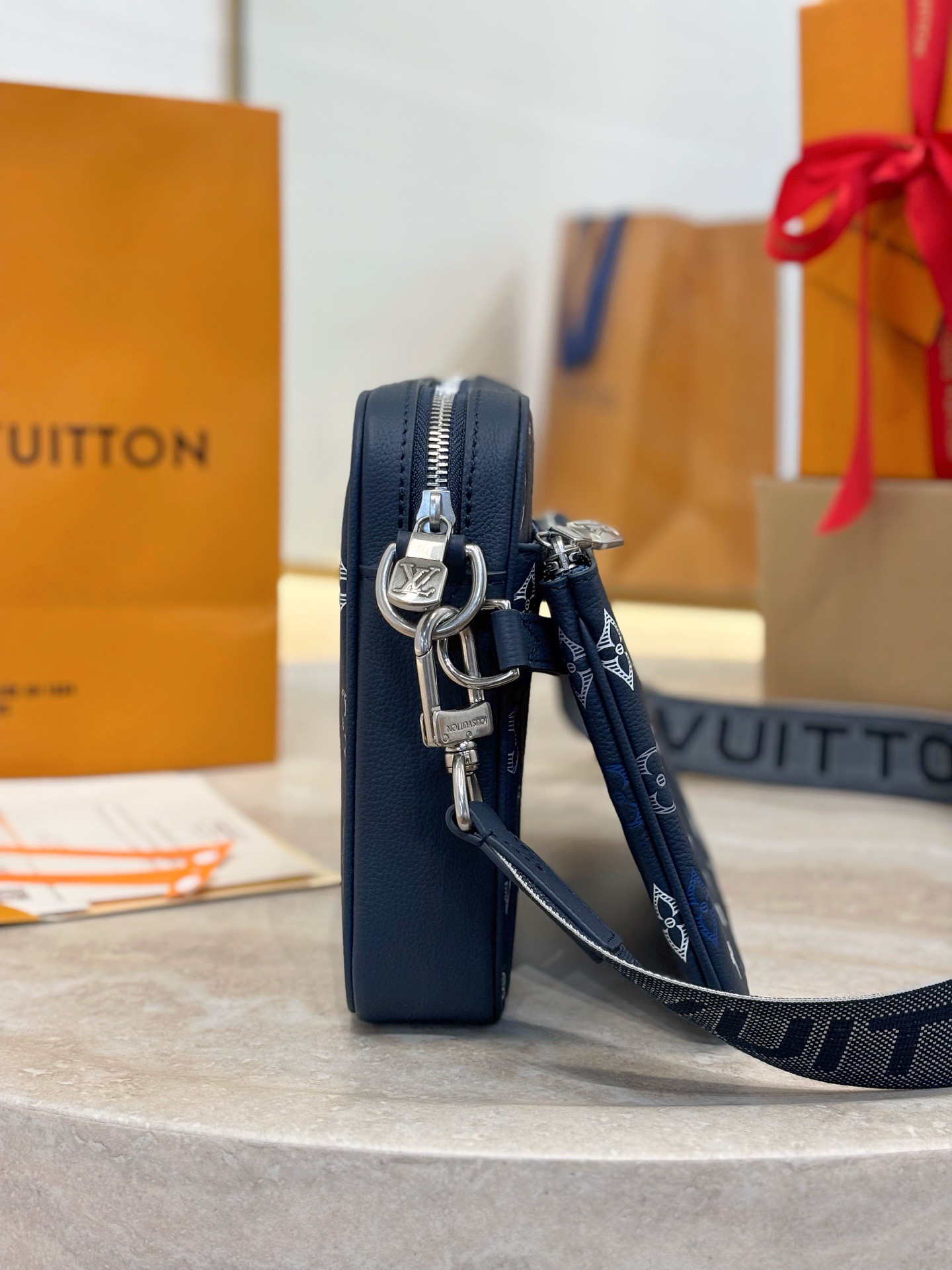  Men's bag