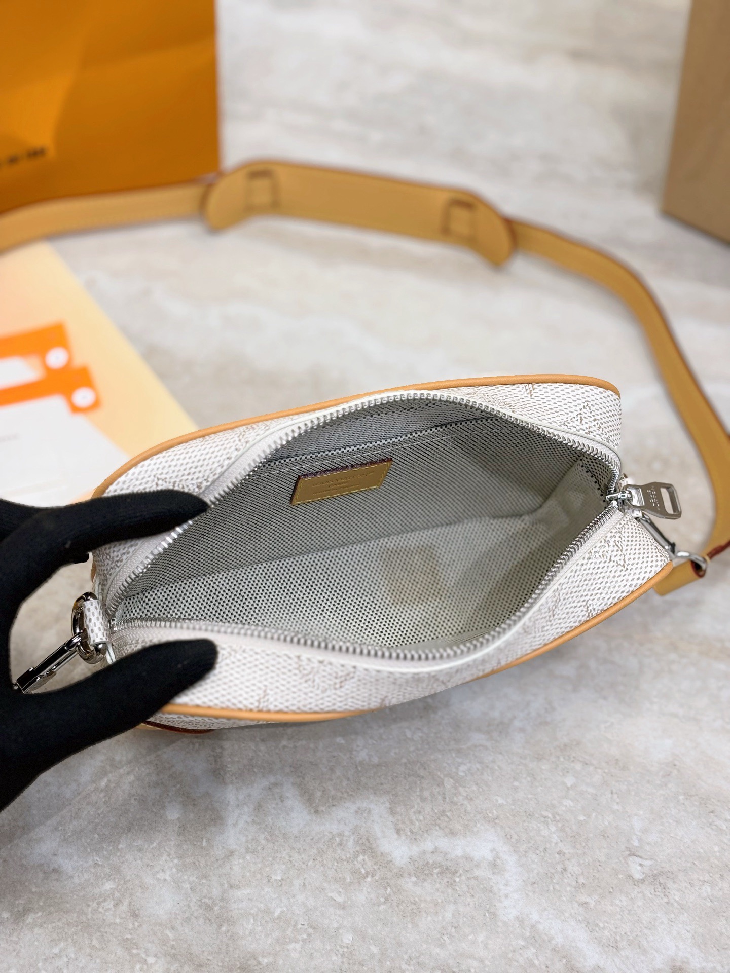  Men's bag