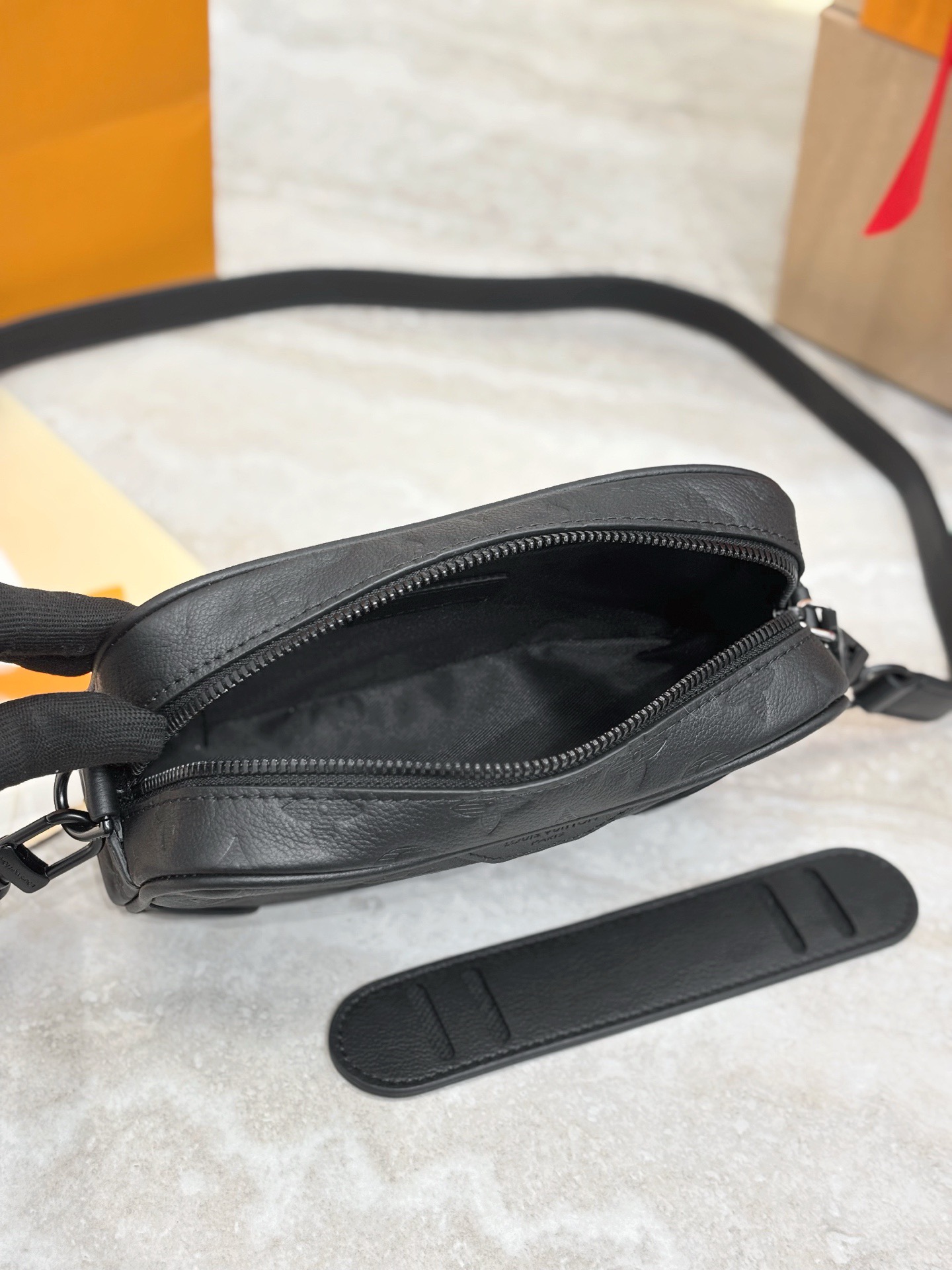  Men's bag