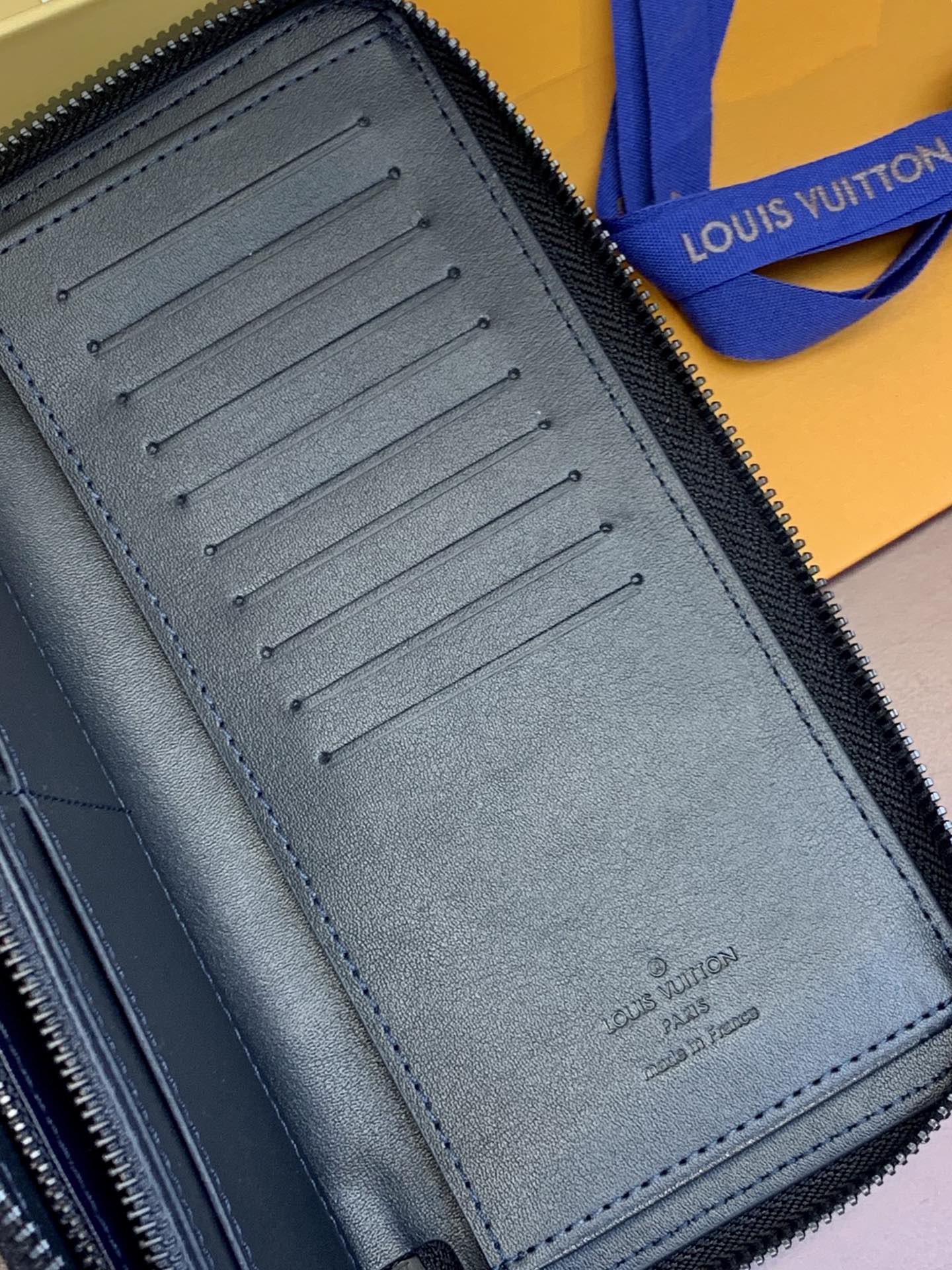 Men's wallet