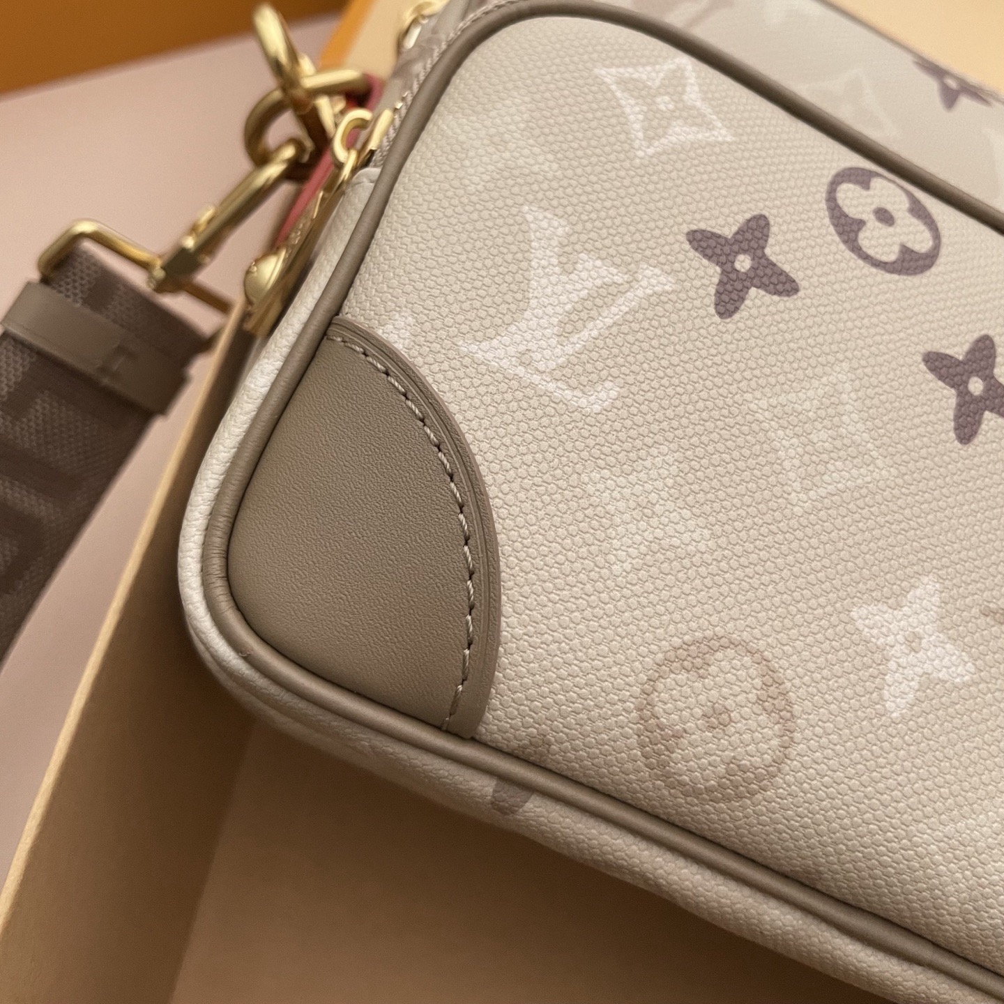  Men's bag