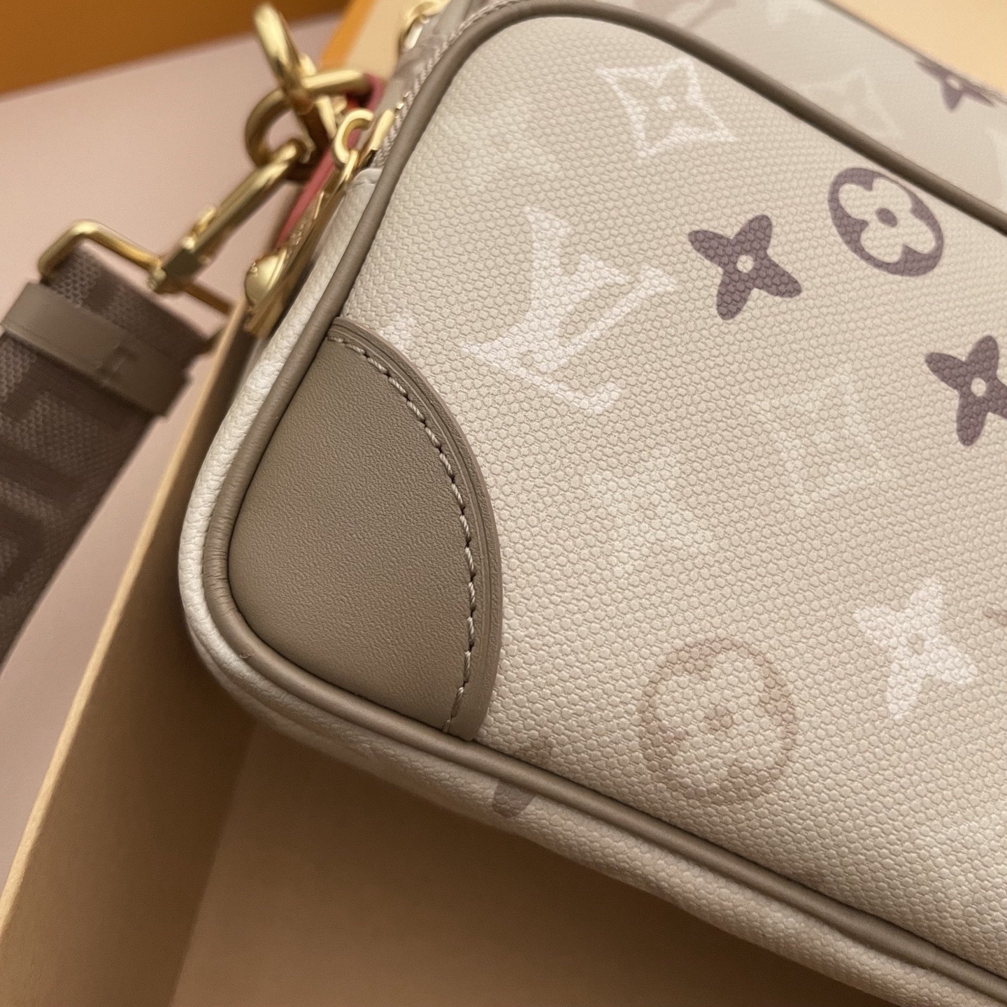  Men's bag