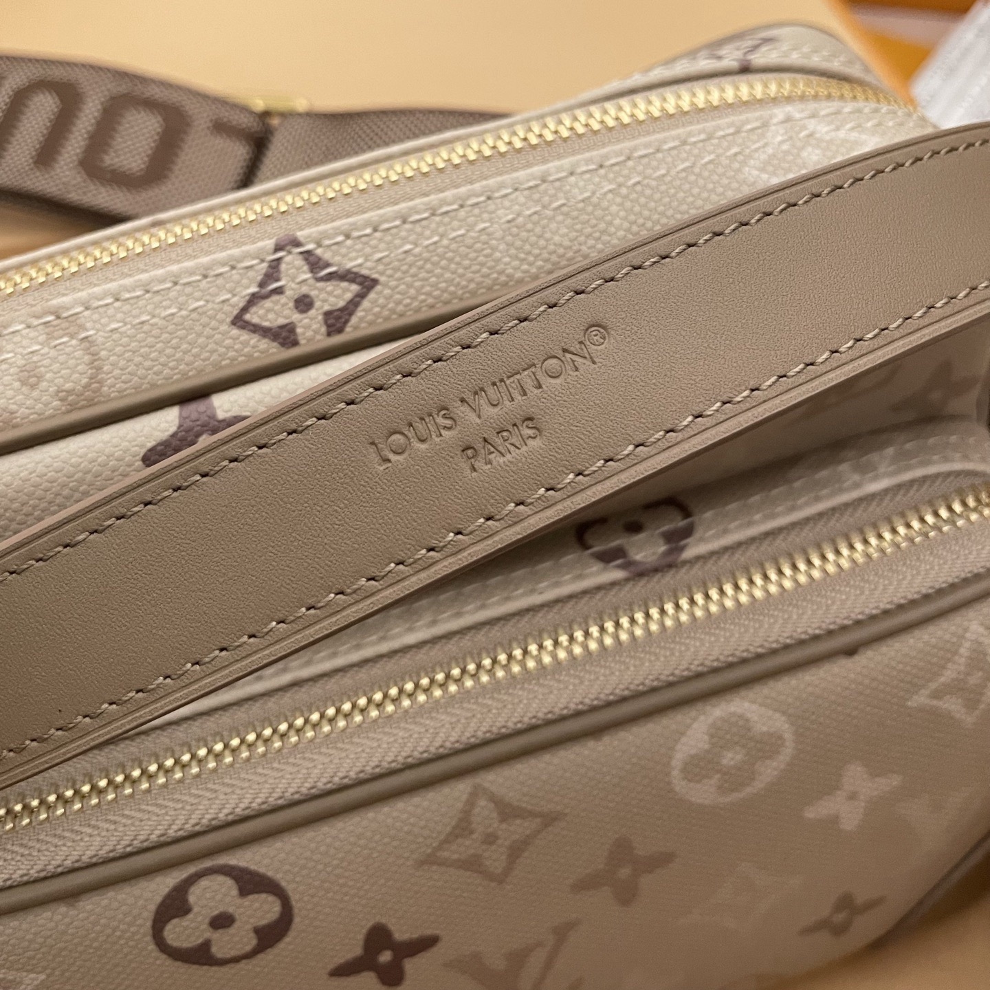  Men's bag