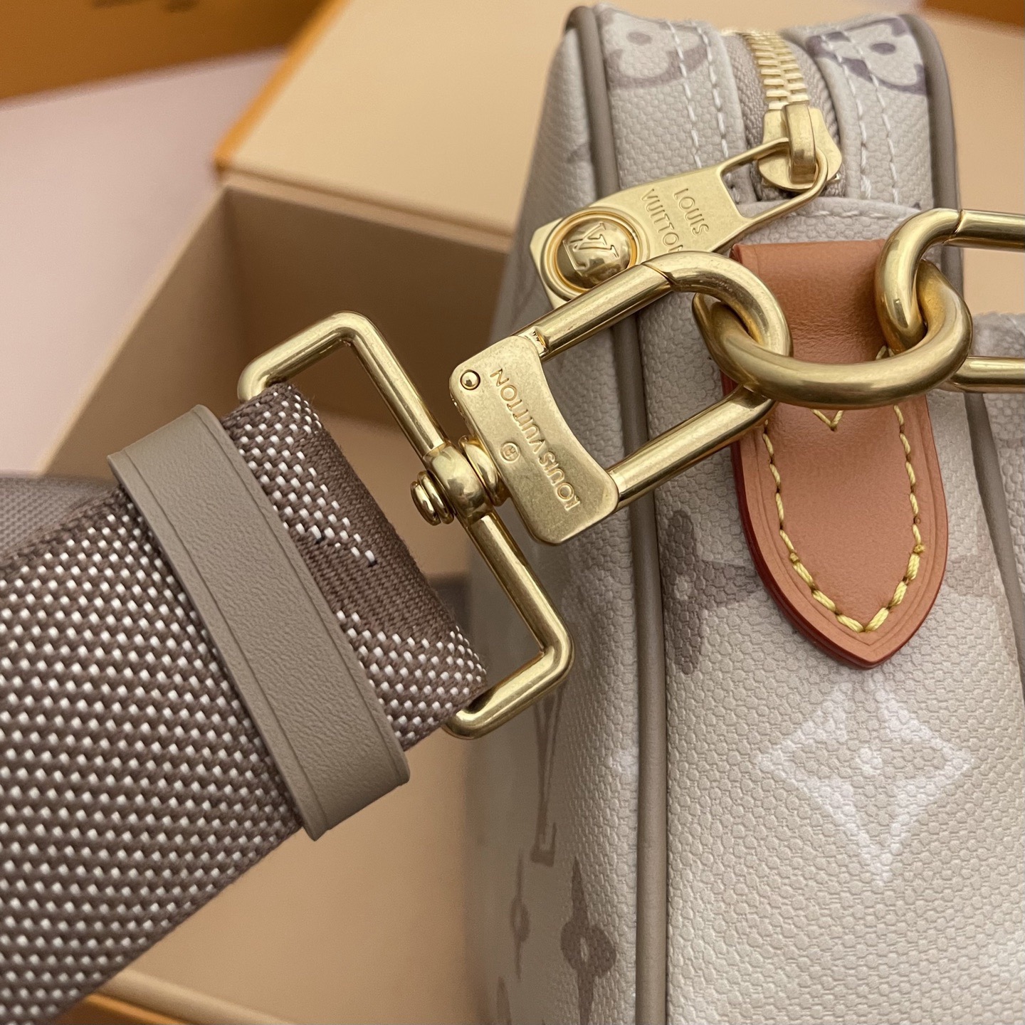  Men's bag