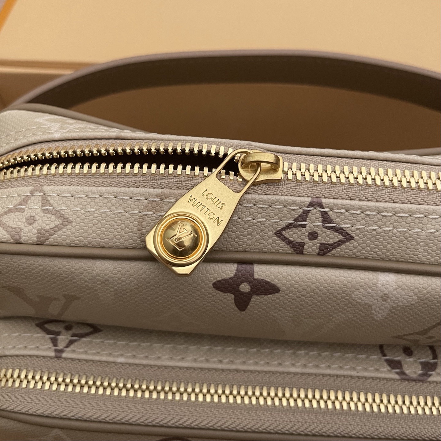  Men's bag