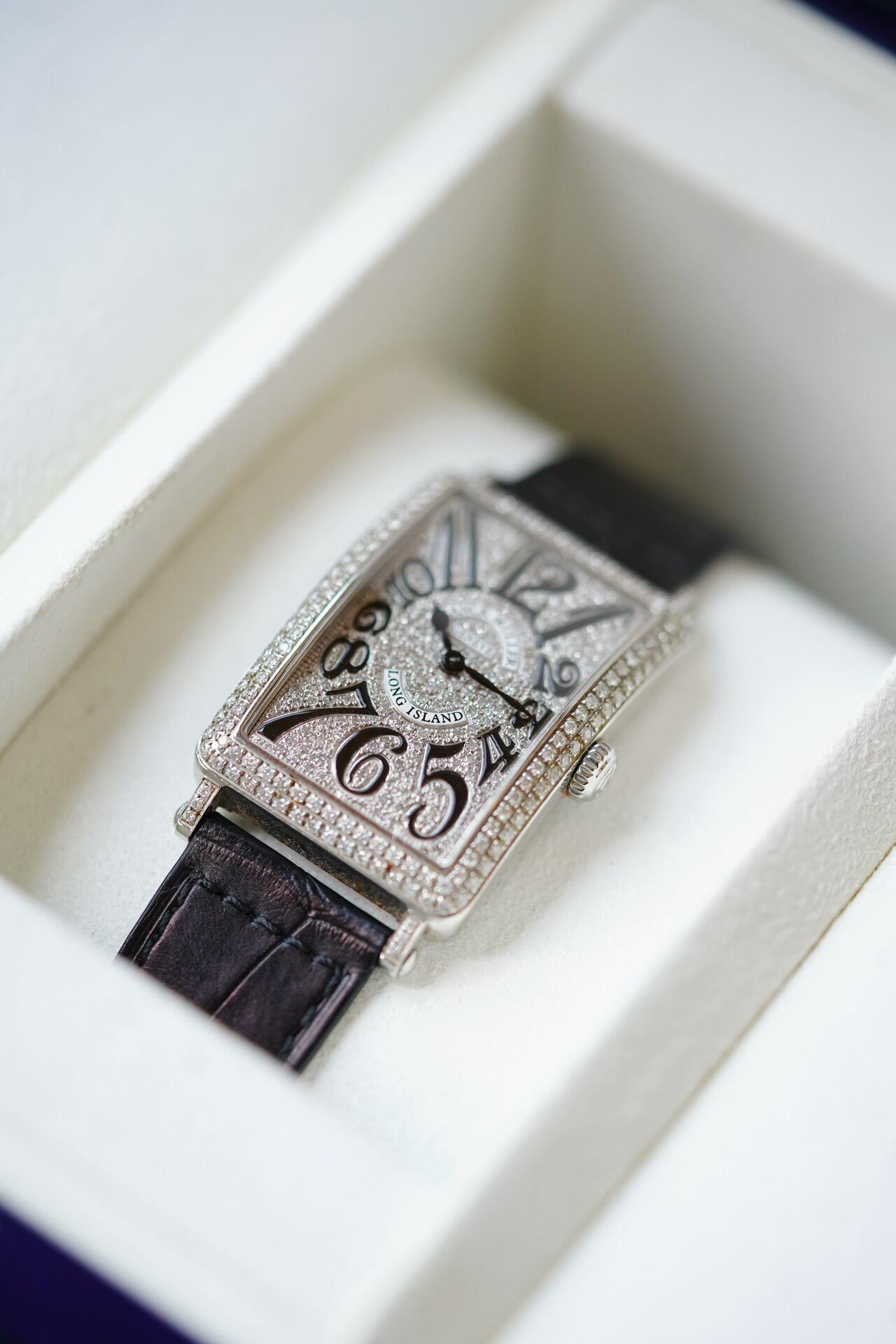 Women's watch