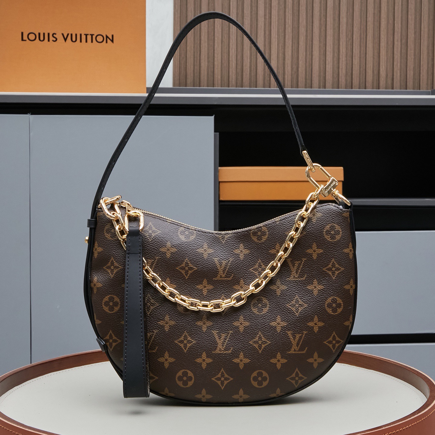 lv