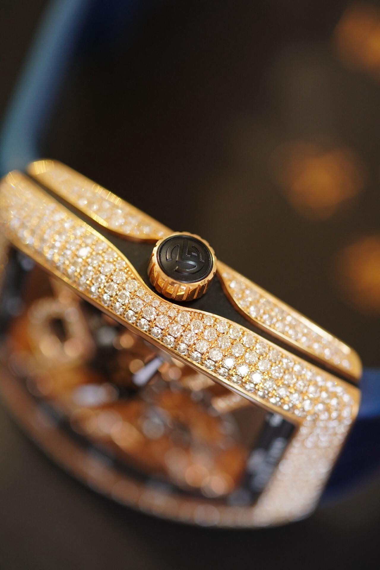Women's watch