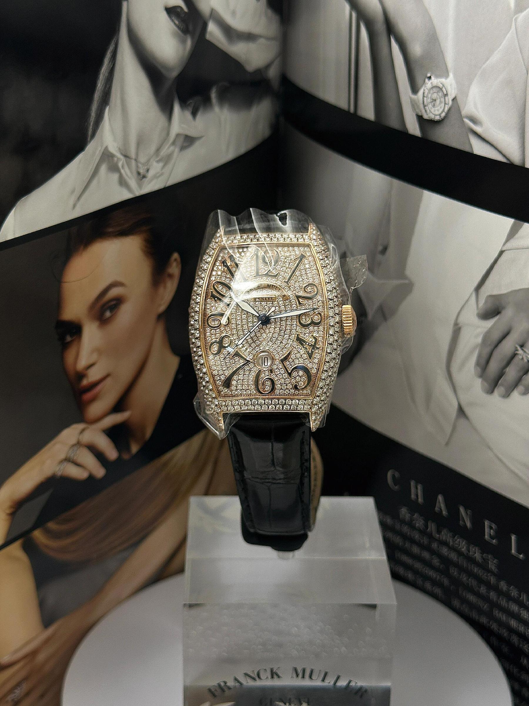 Women's watch