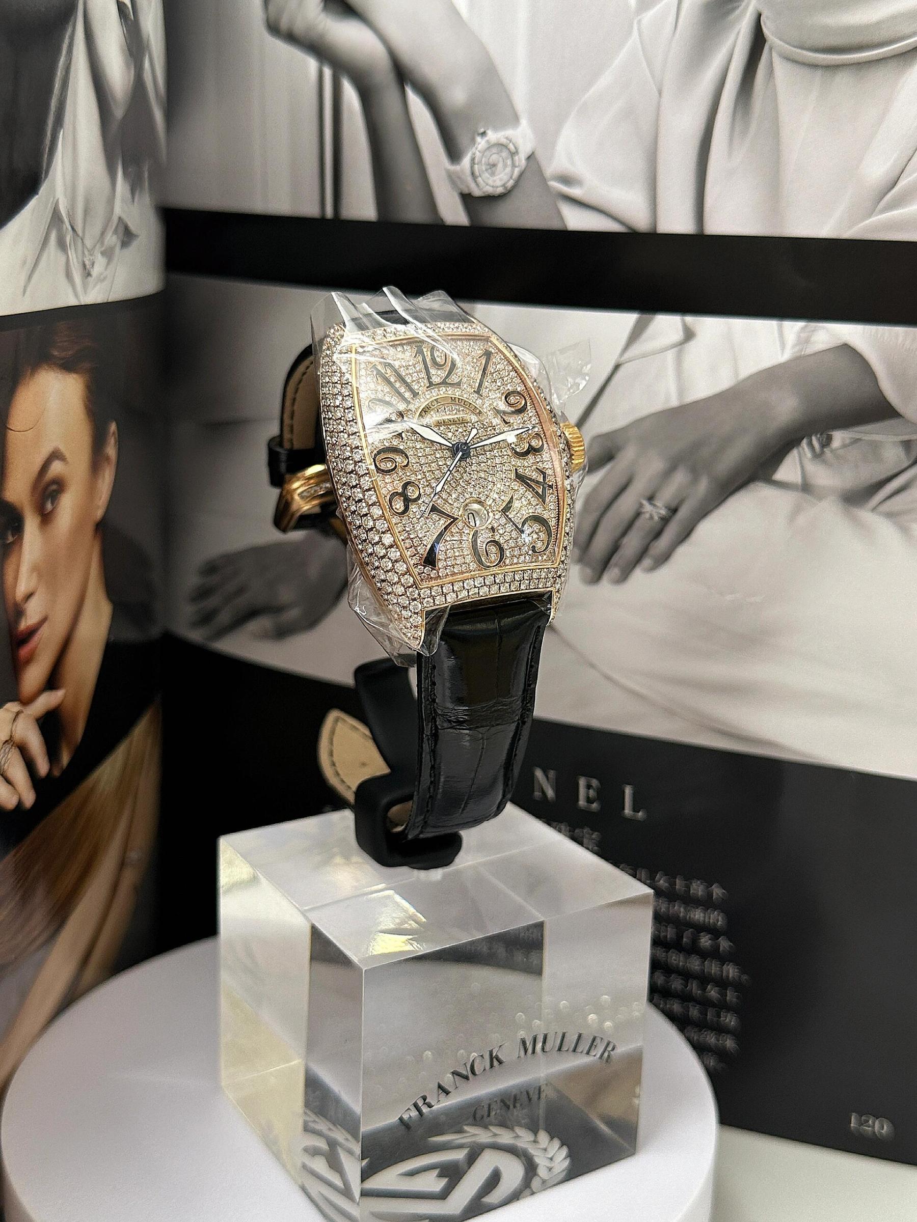 Women's watch