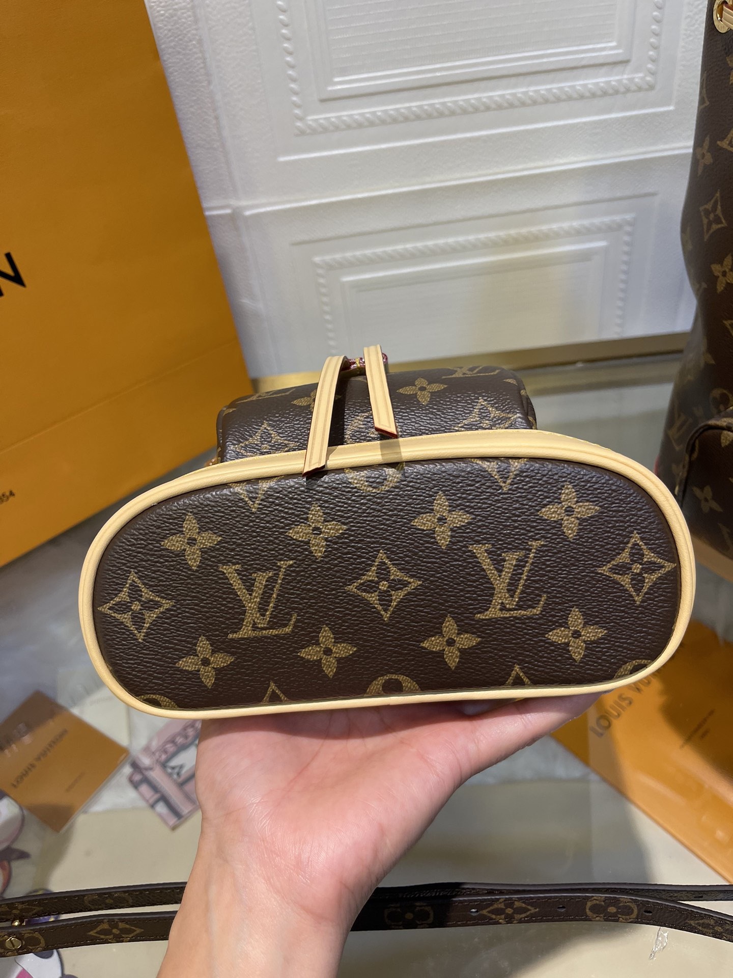 lv
