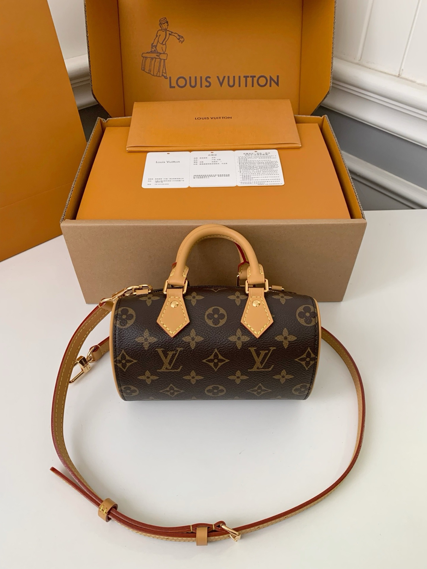lv