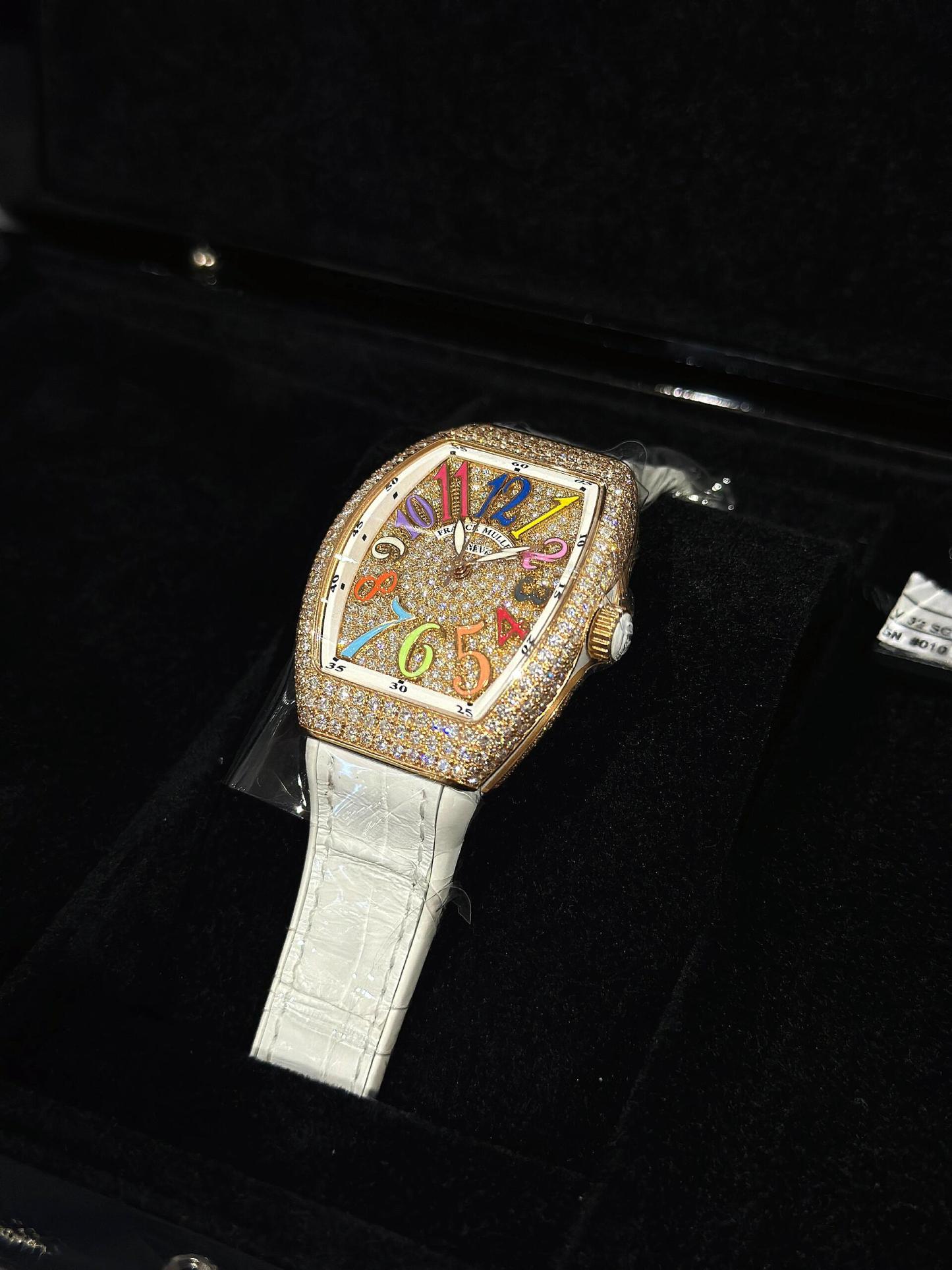 Women's watch