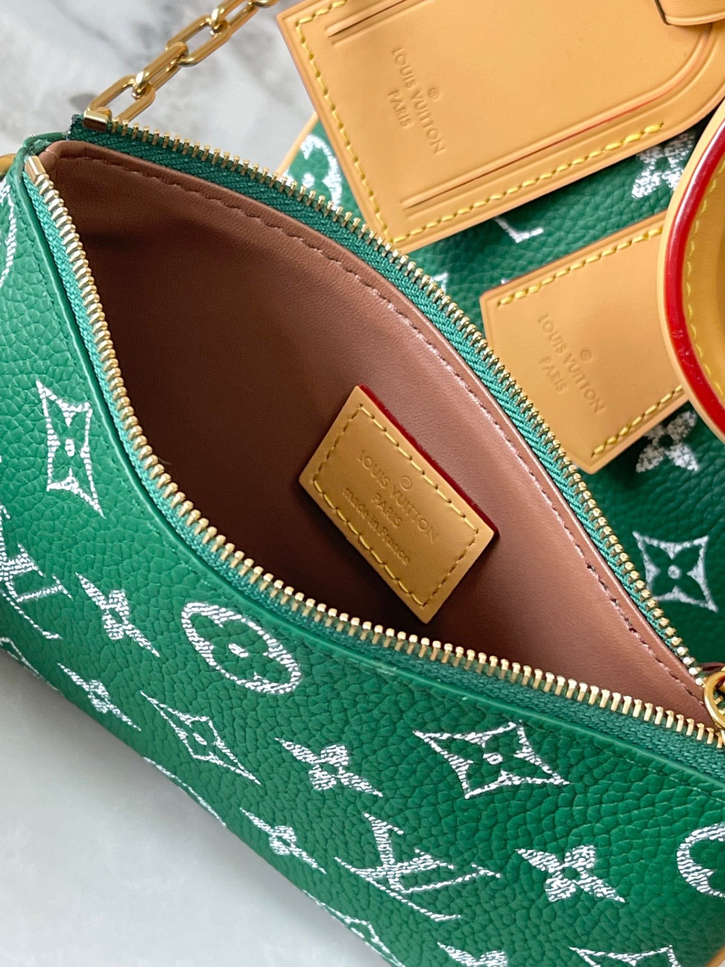 lv