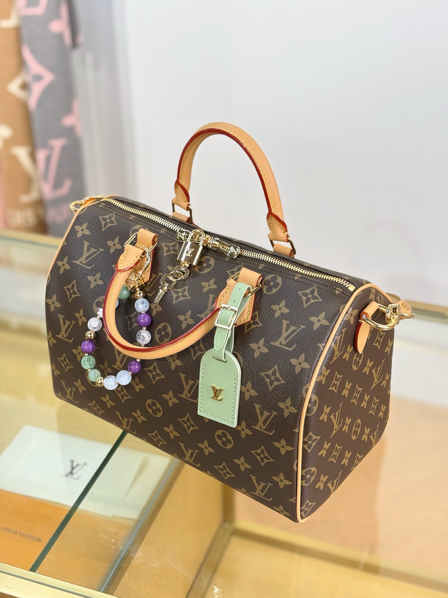 lv
