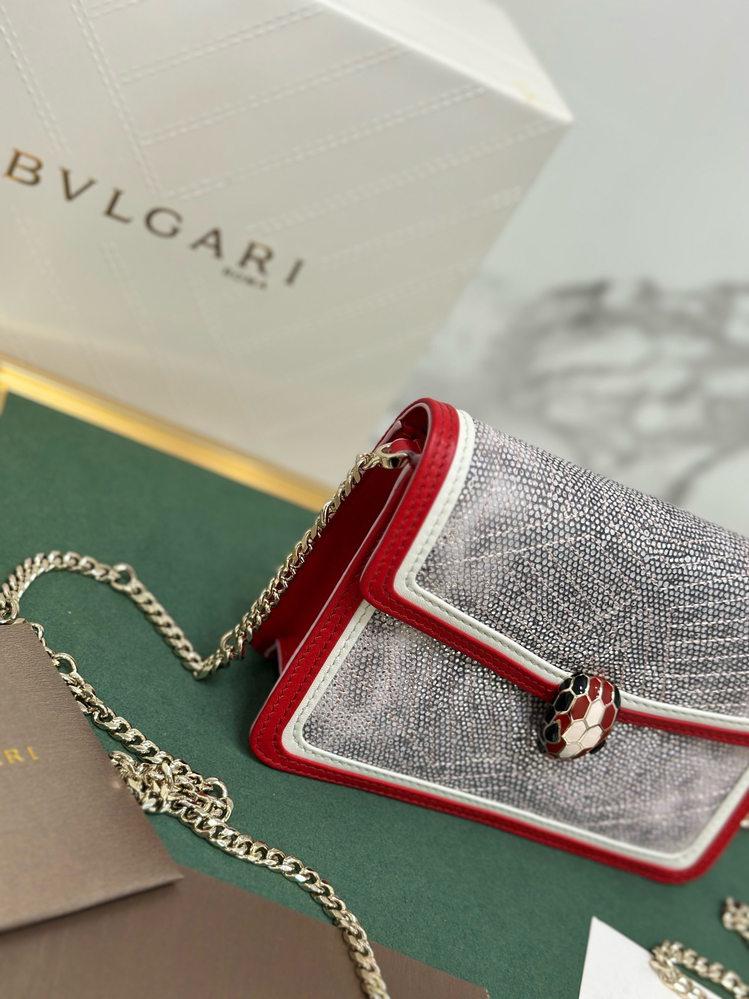 BVLGARI