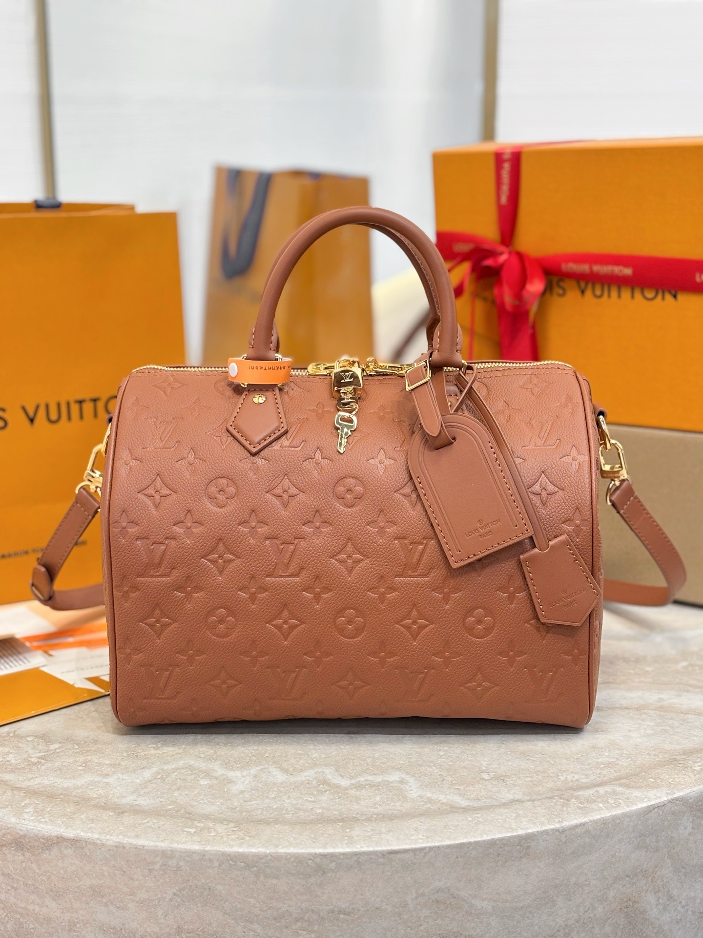 lv