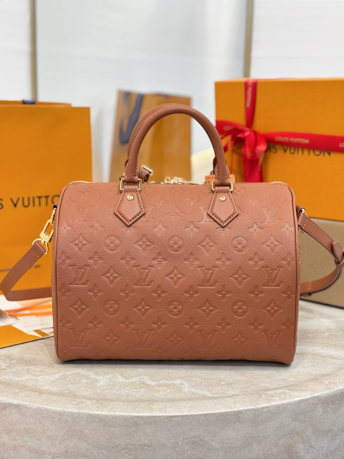lv