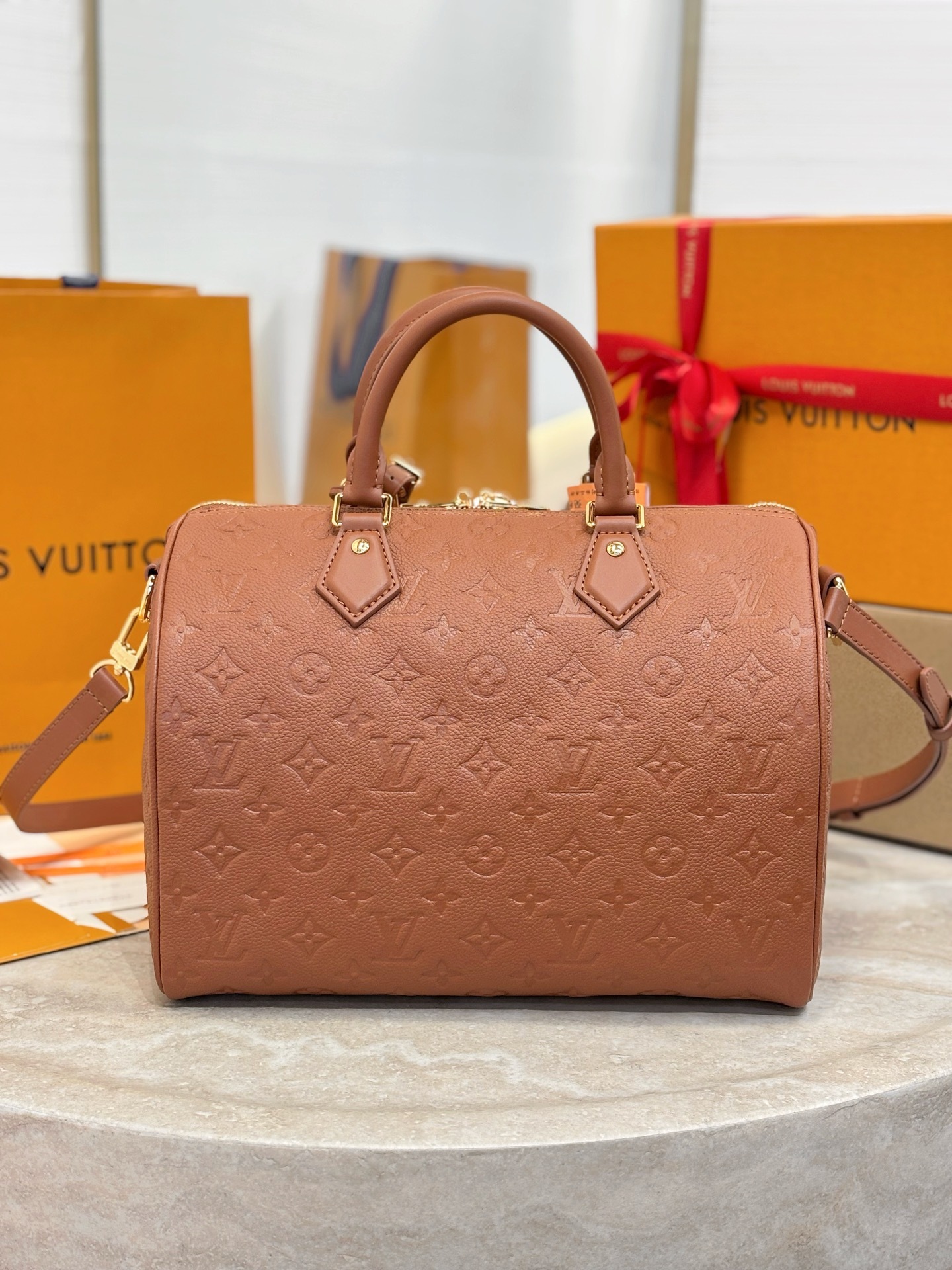 lv