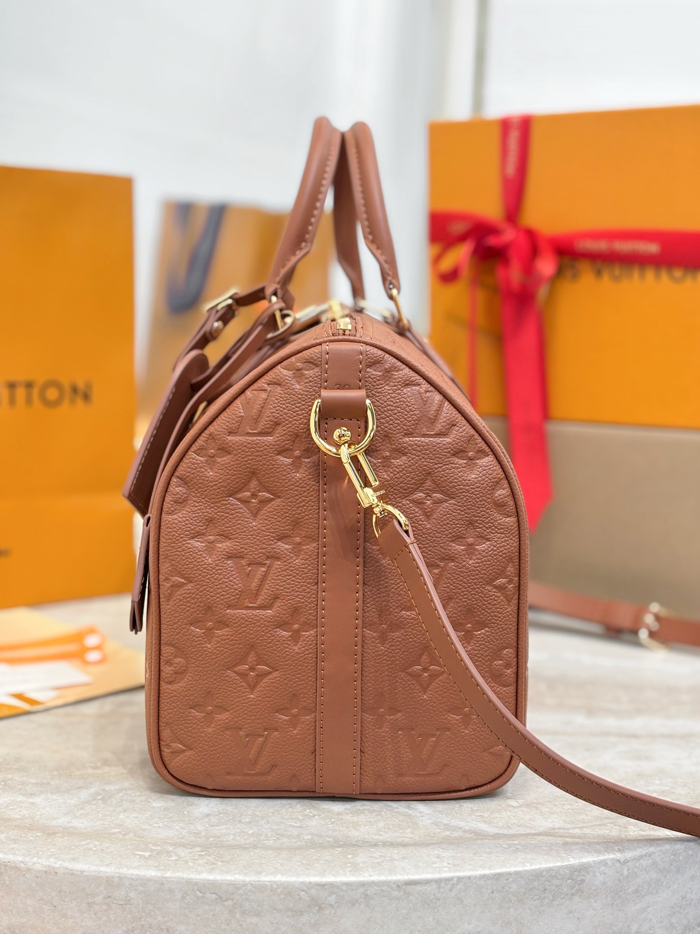 lv