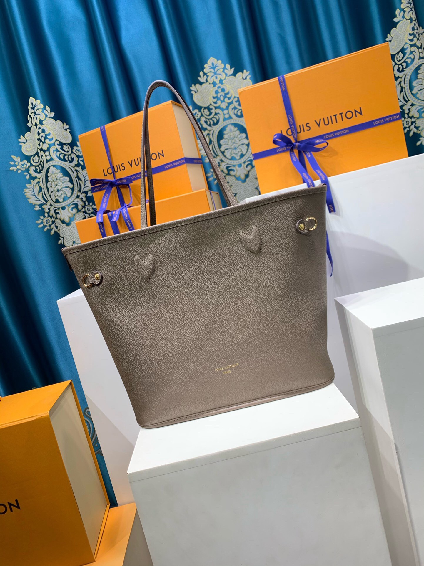 lv