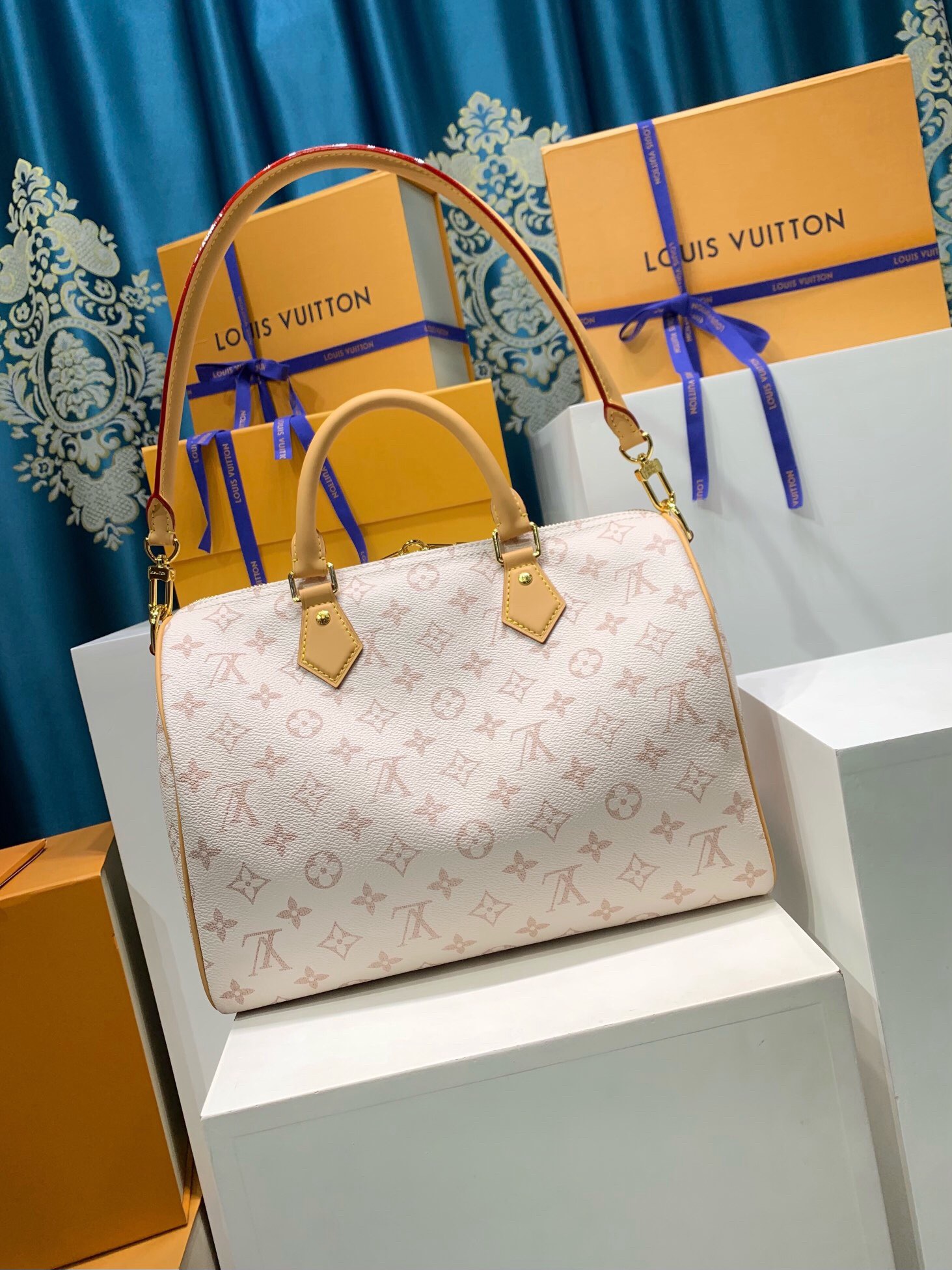 lv