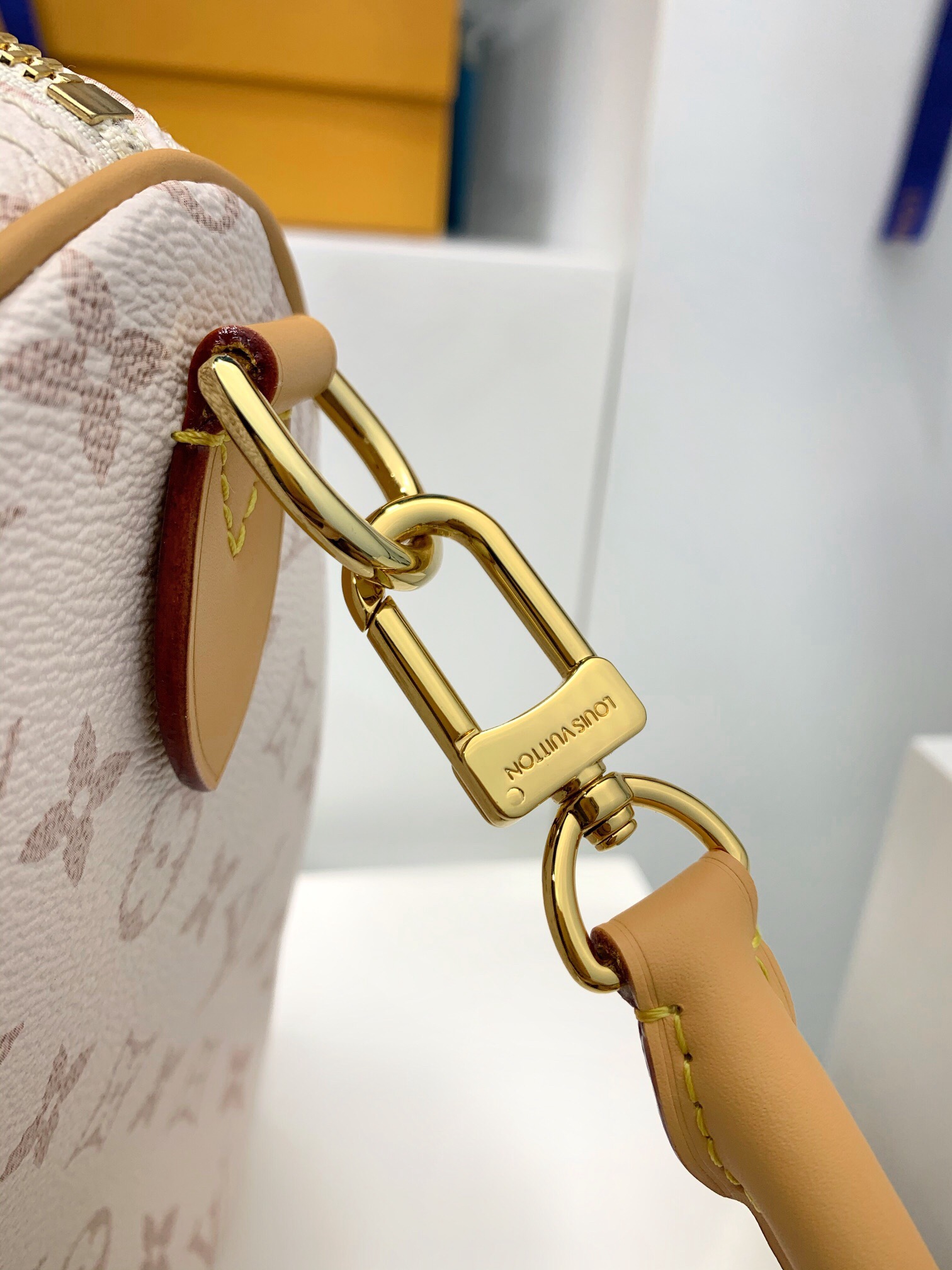 lv