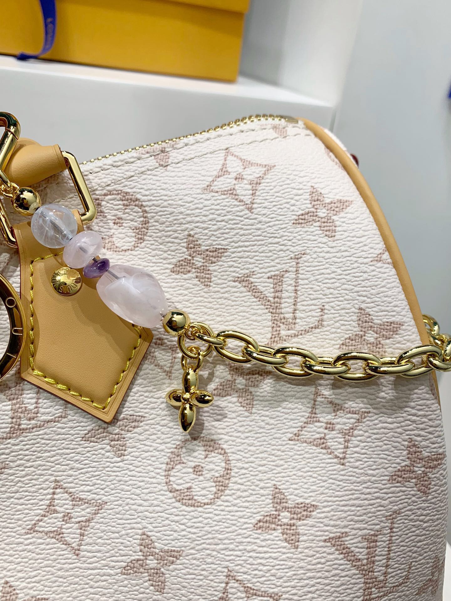 lv