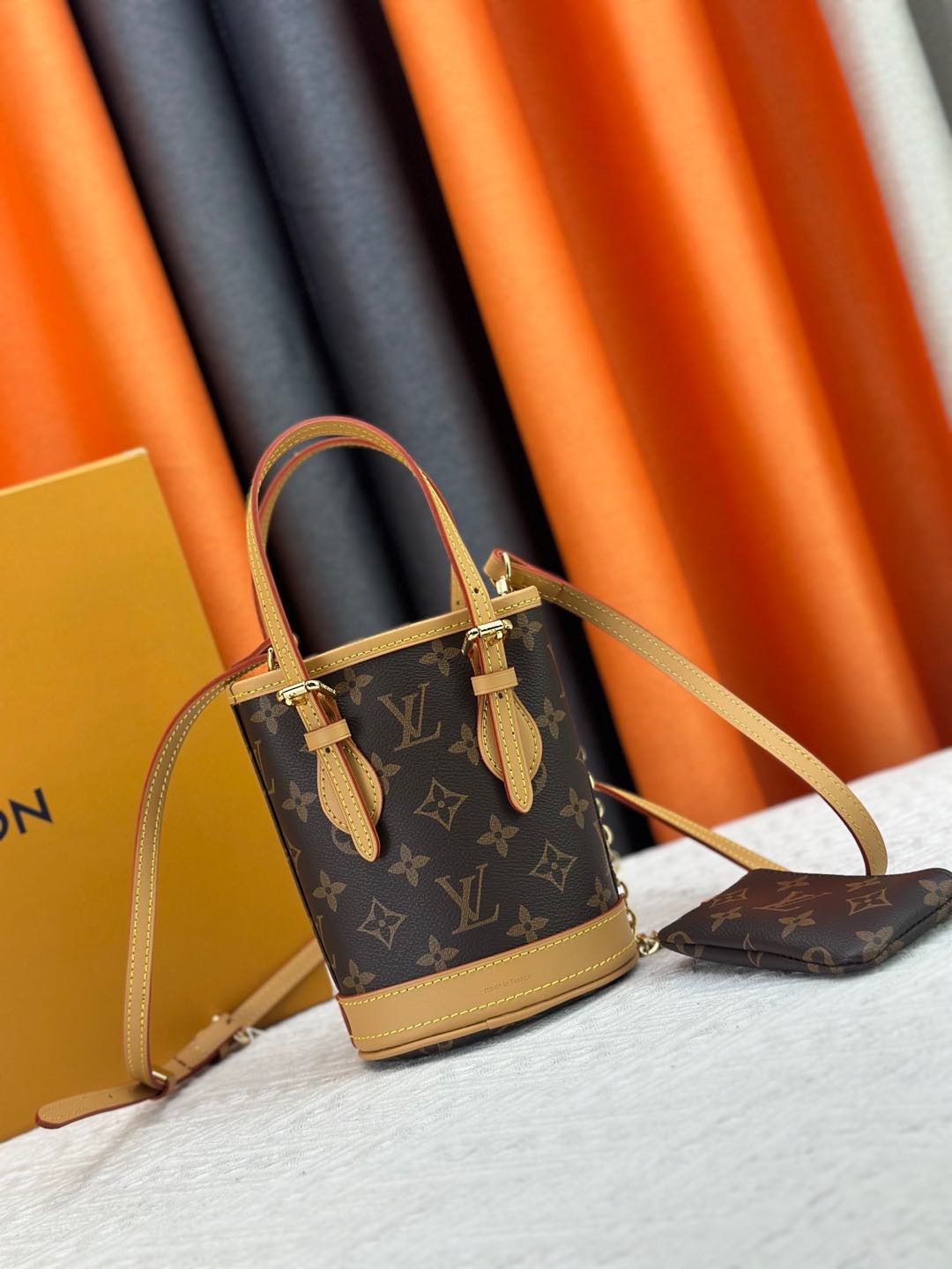 lv