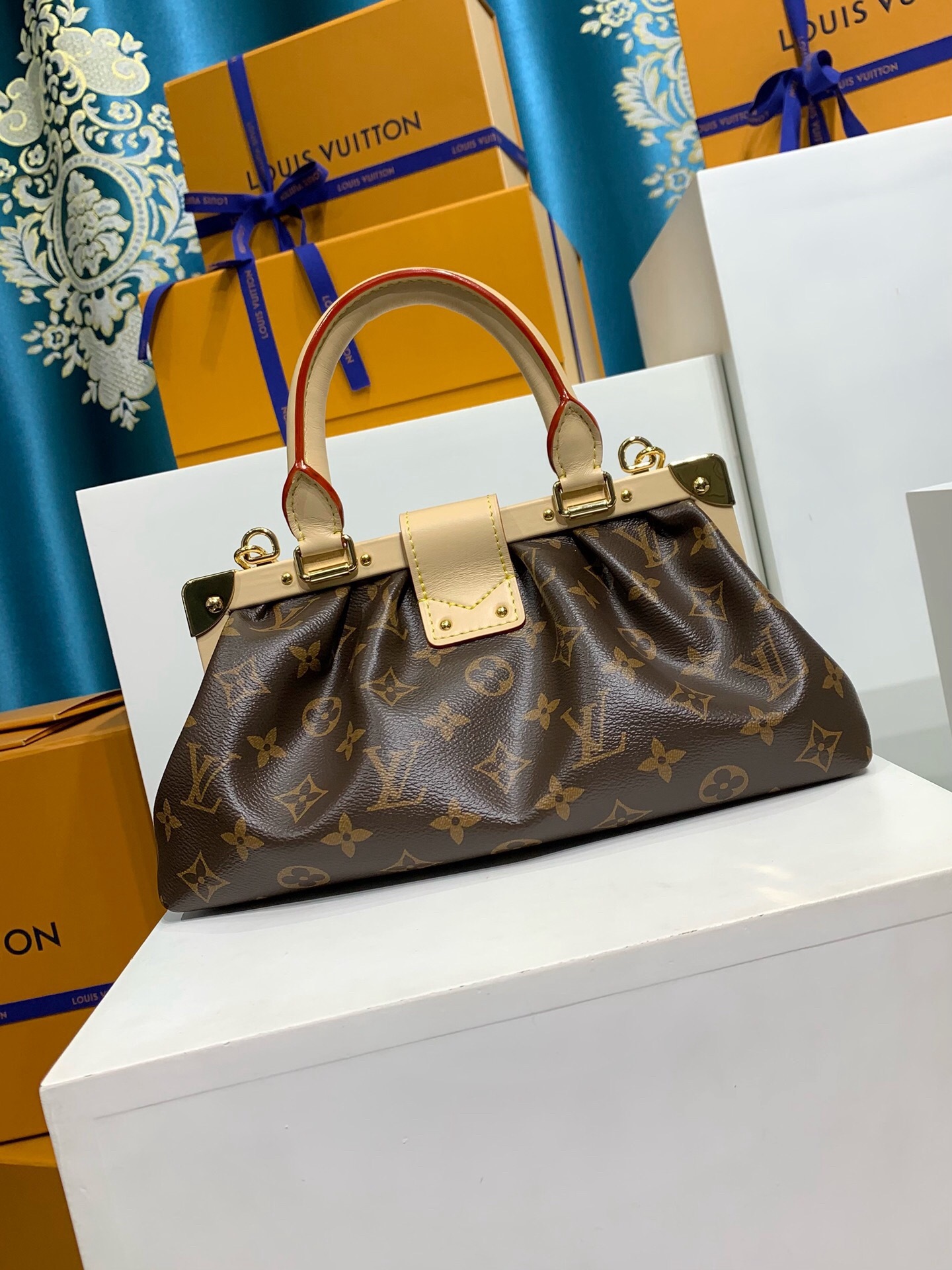 lv