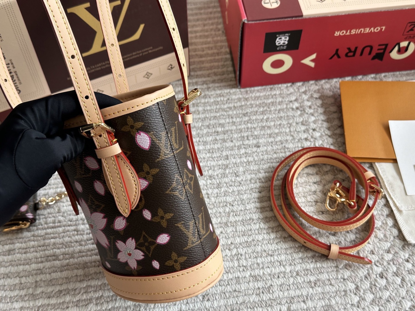 lv