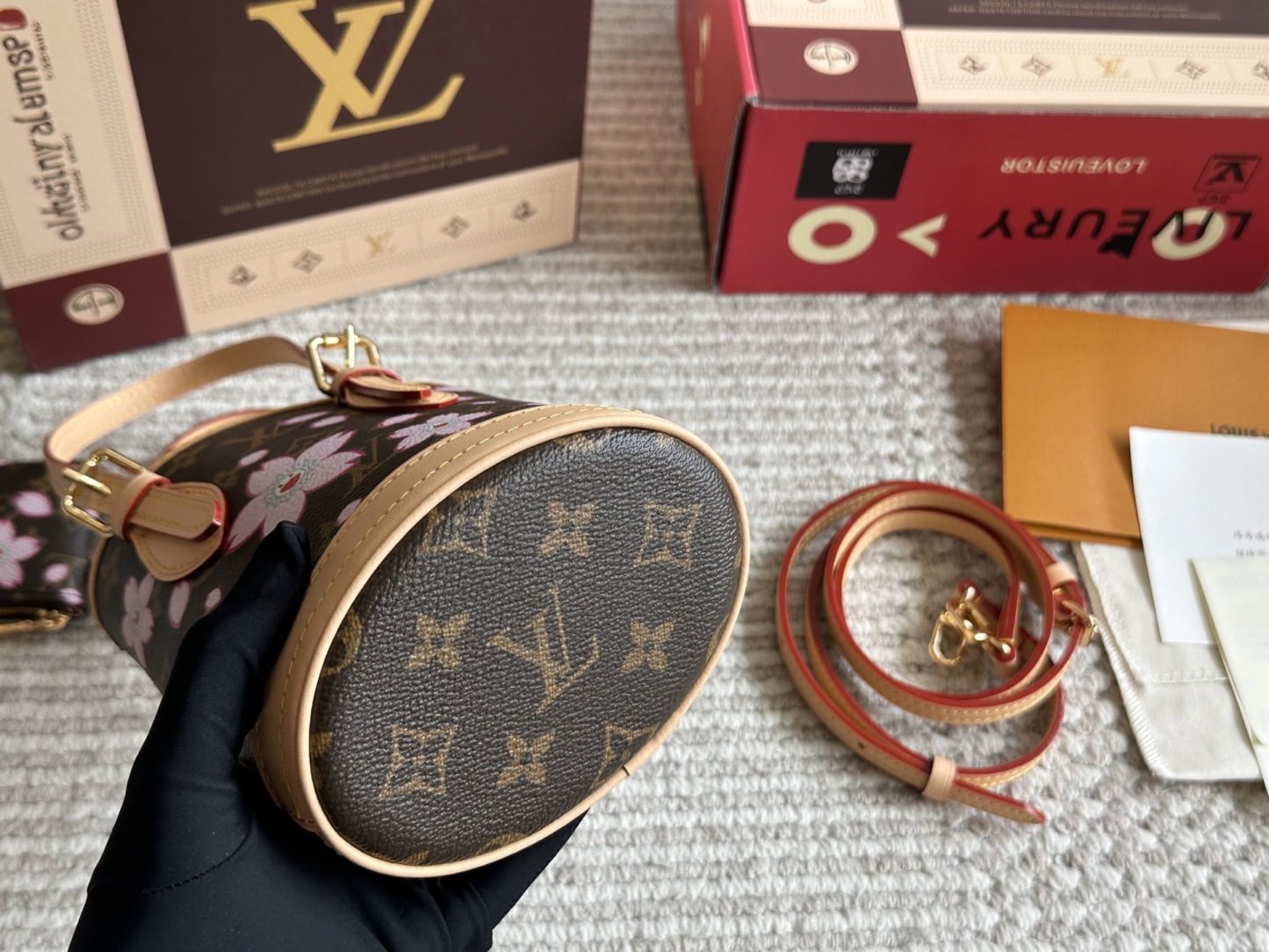 lv