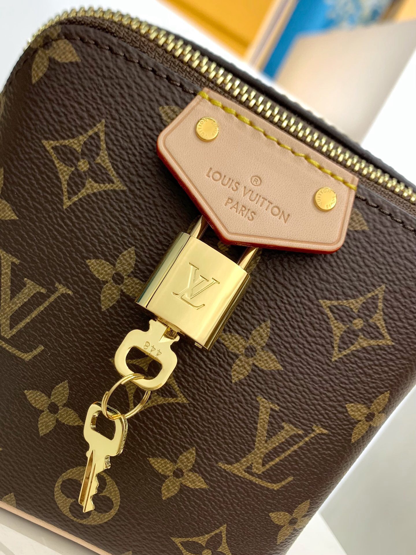 lv
