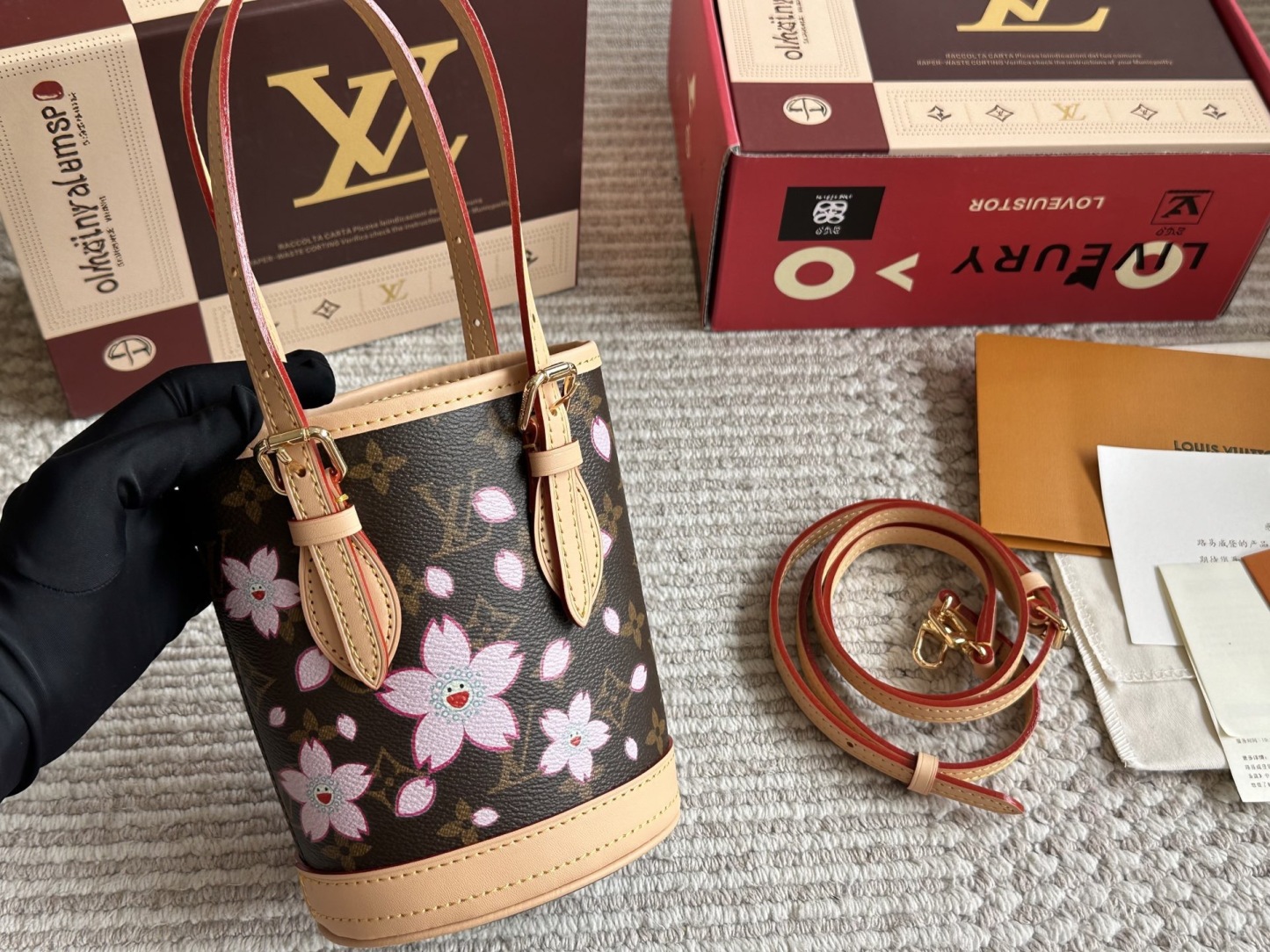 lv