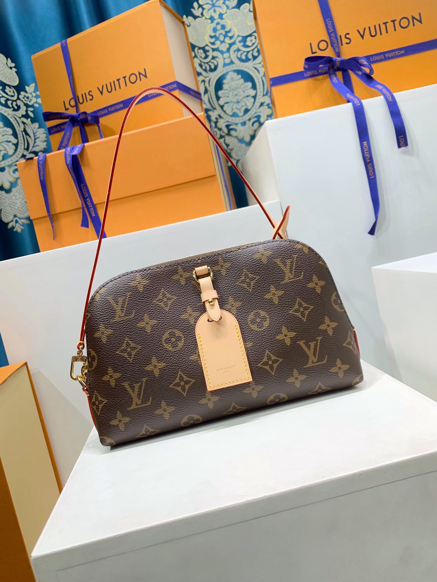 lv