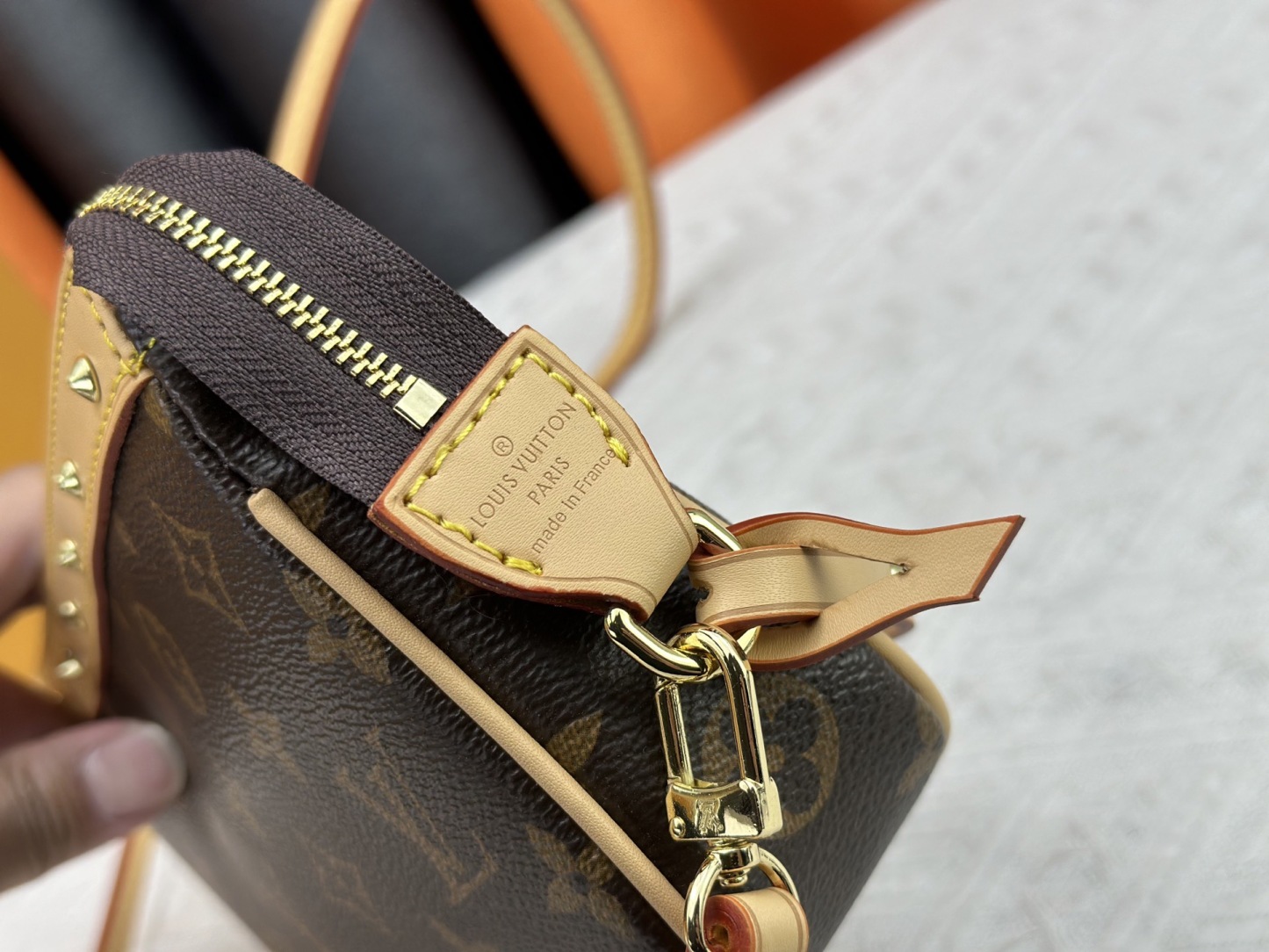 lv