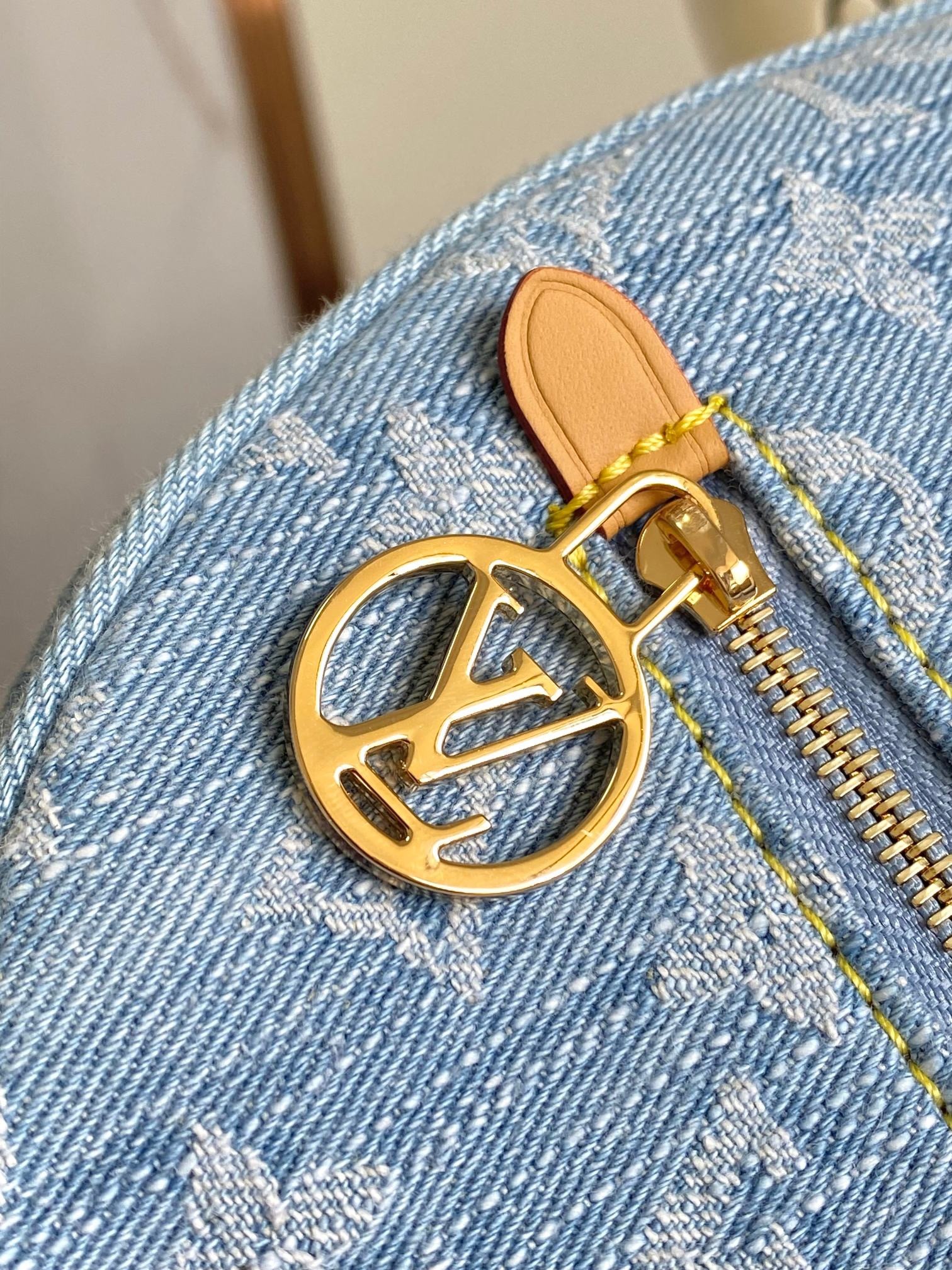 lv