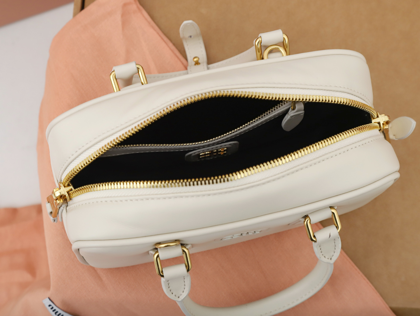 miumiu
