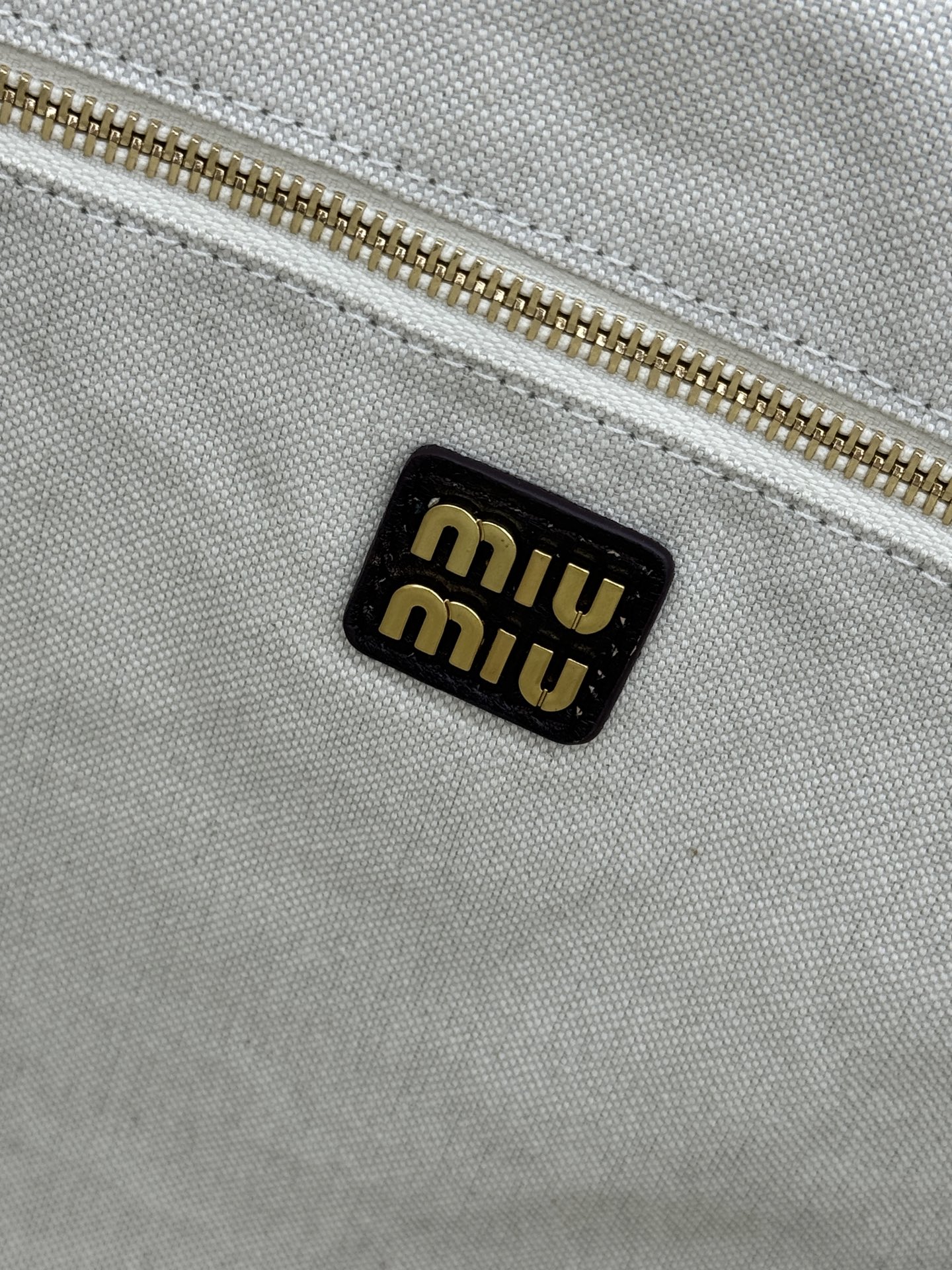 miumiu
