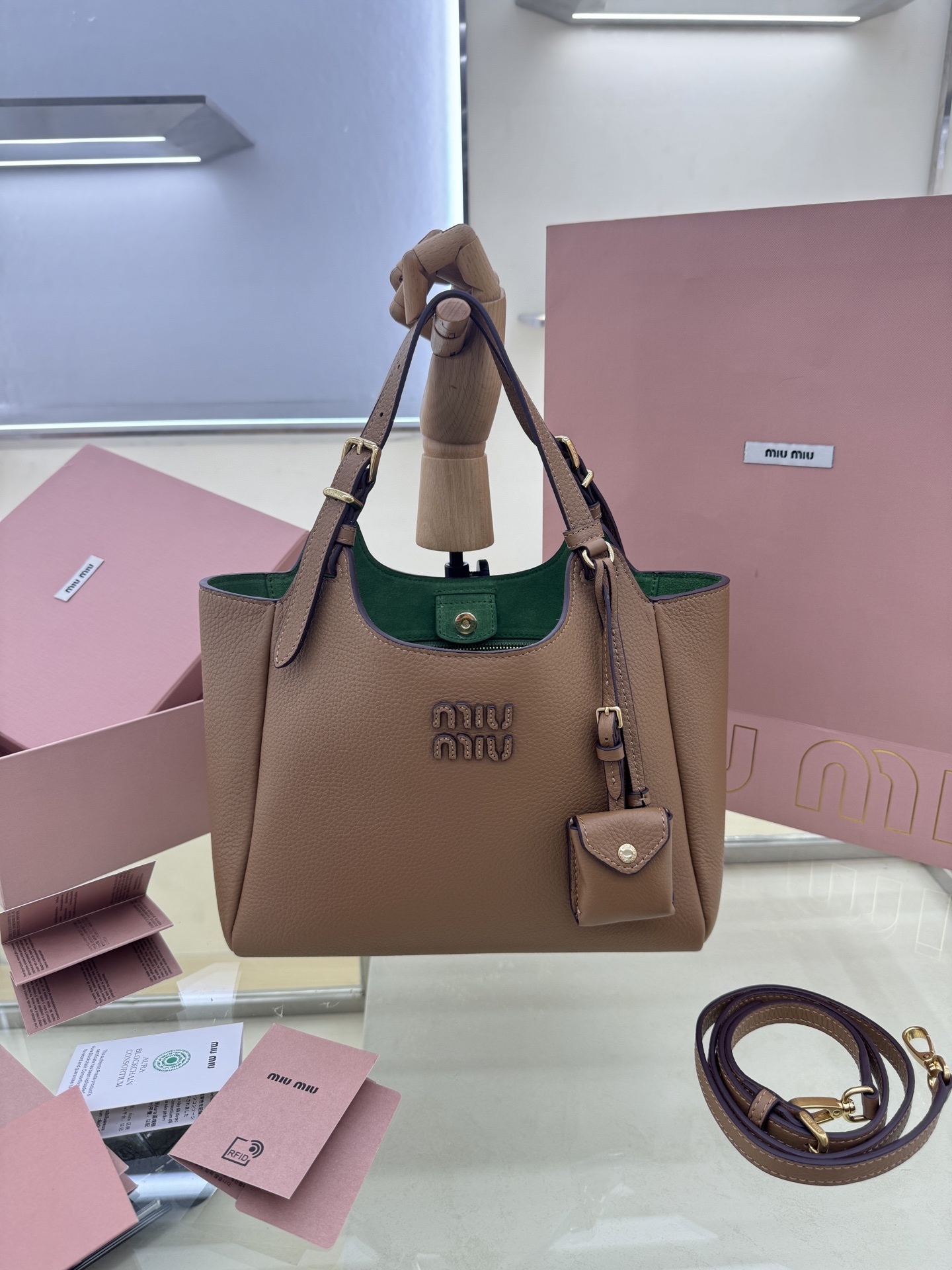 miumiu
