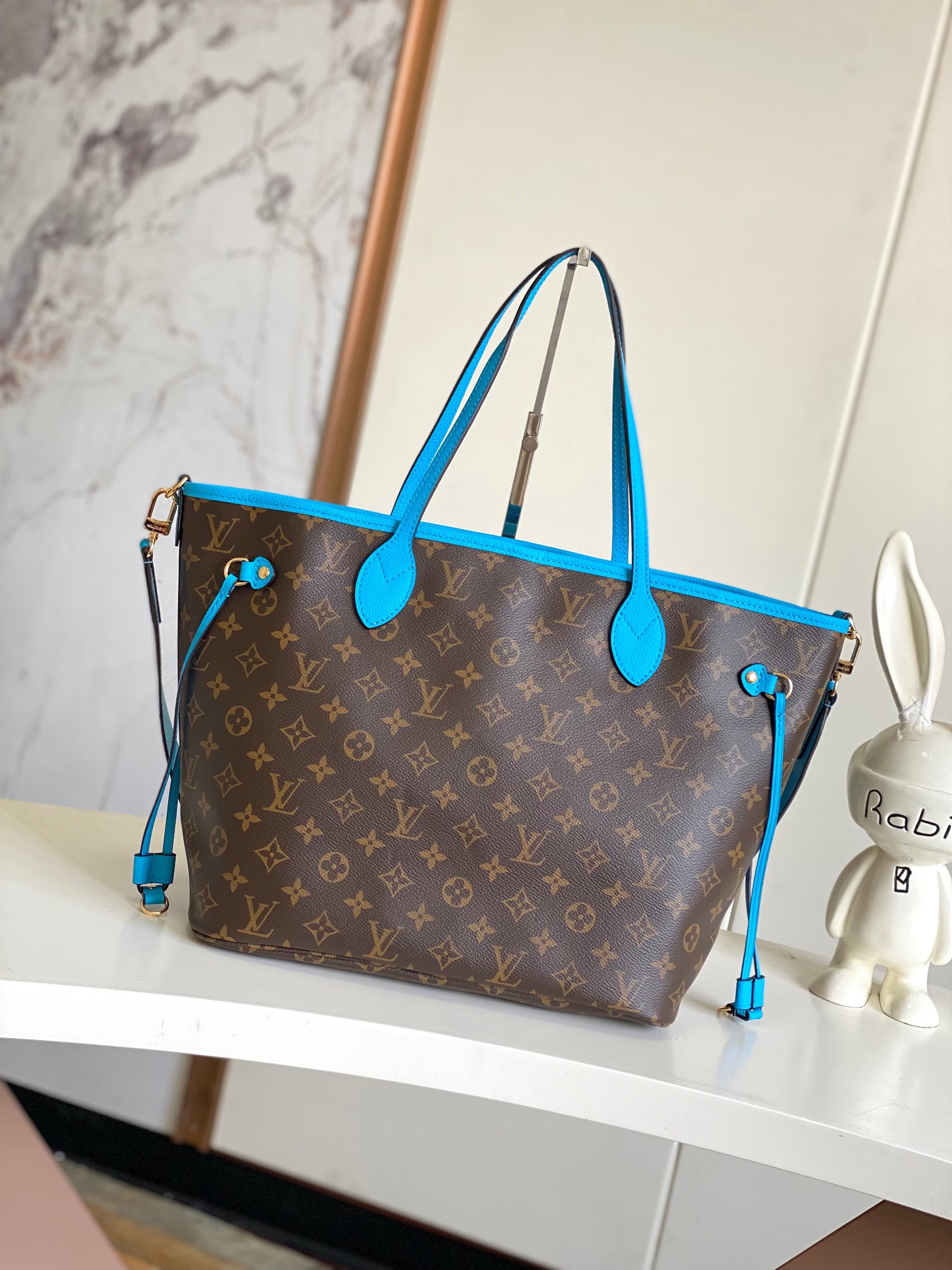 lv