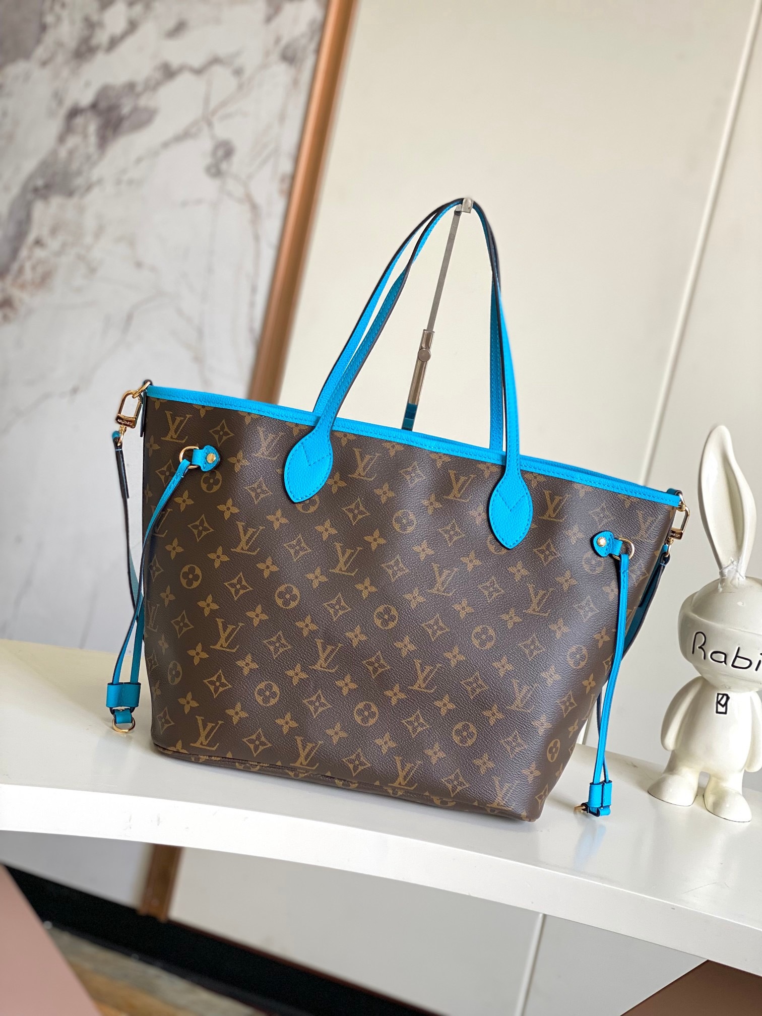 lv