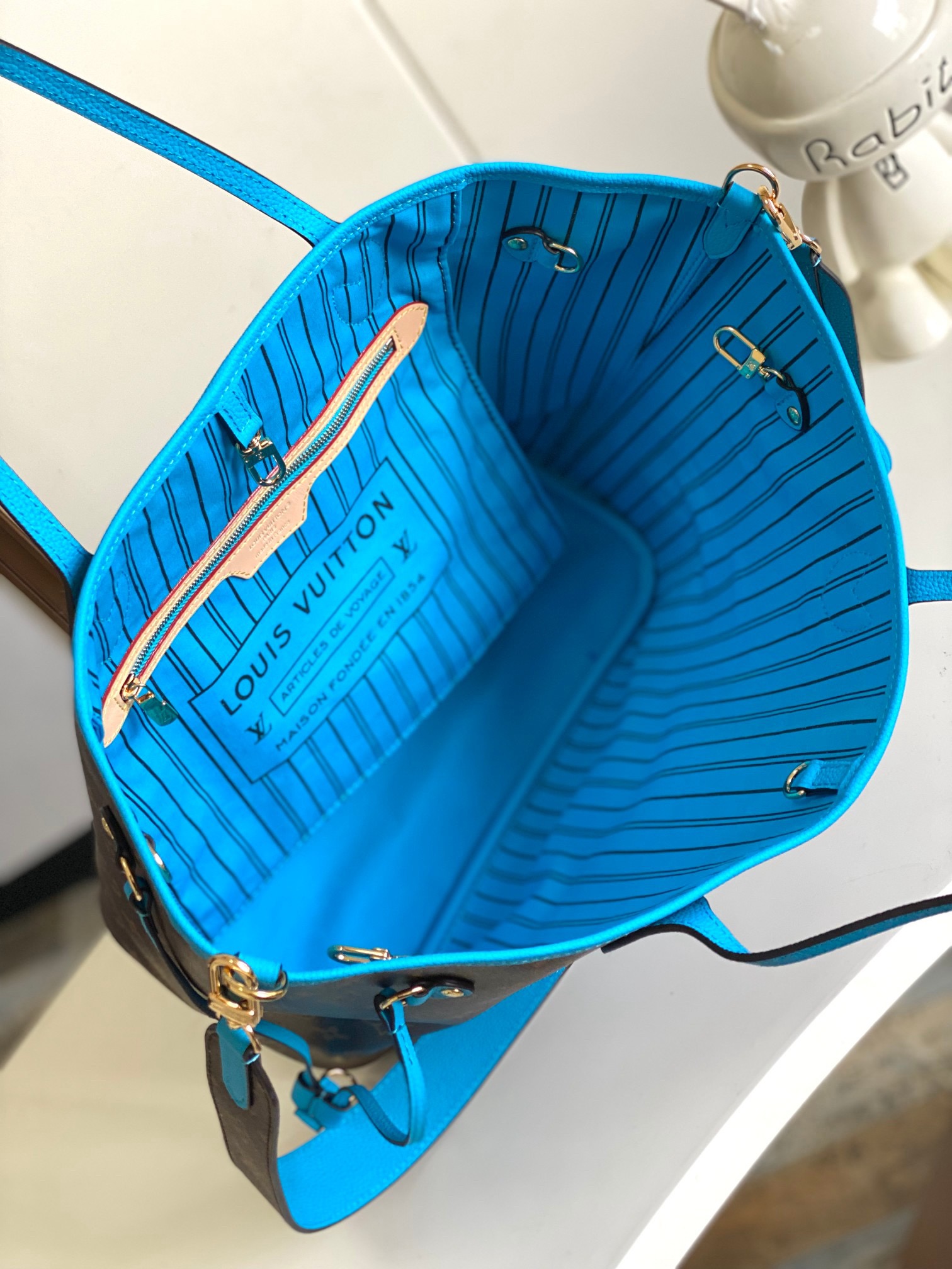 lv
