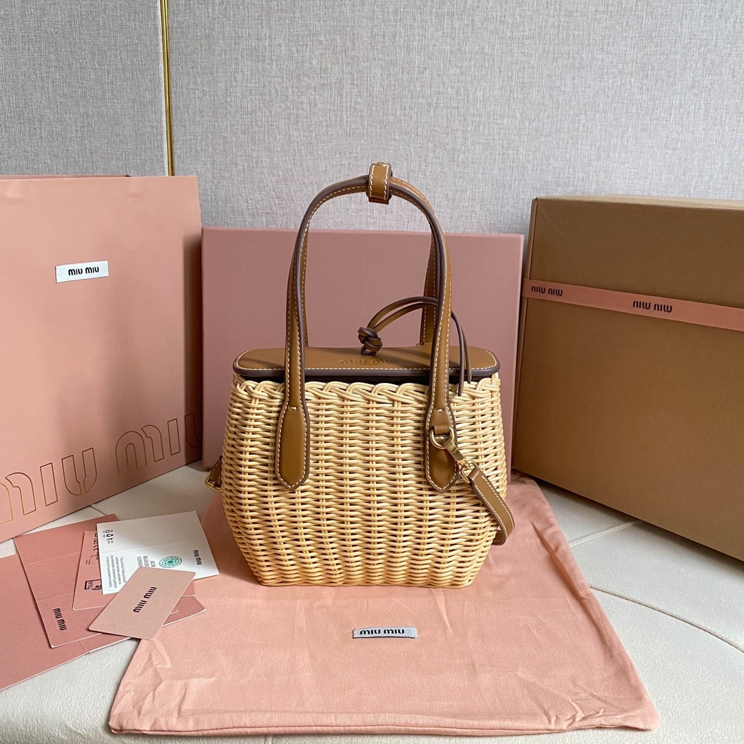 miumiu
